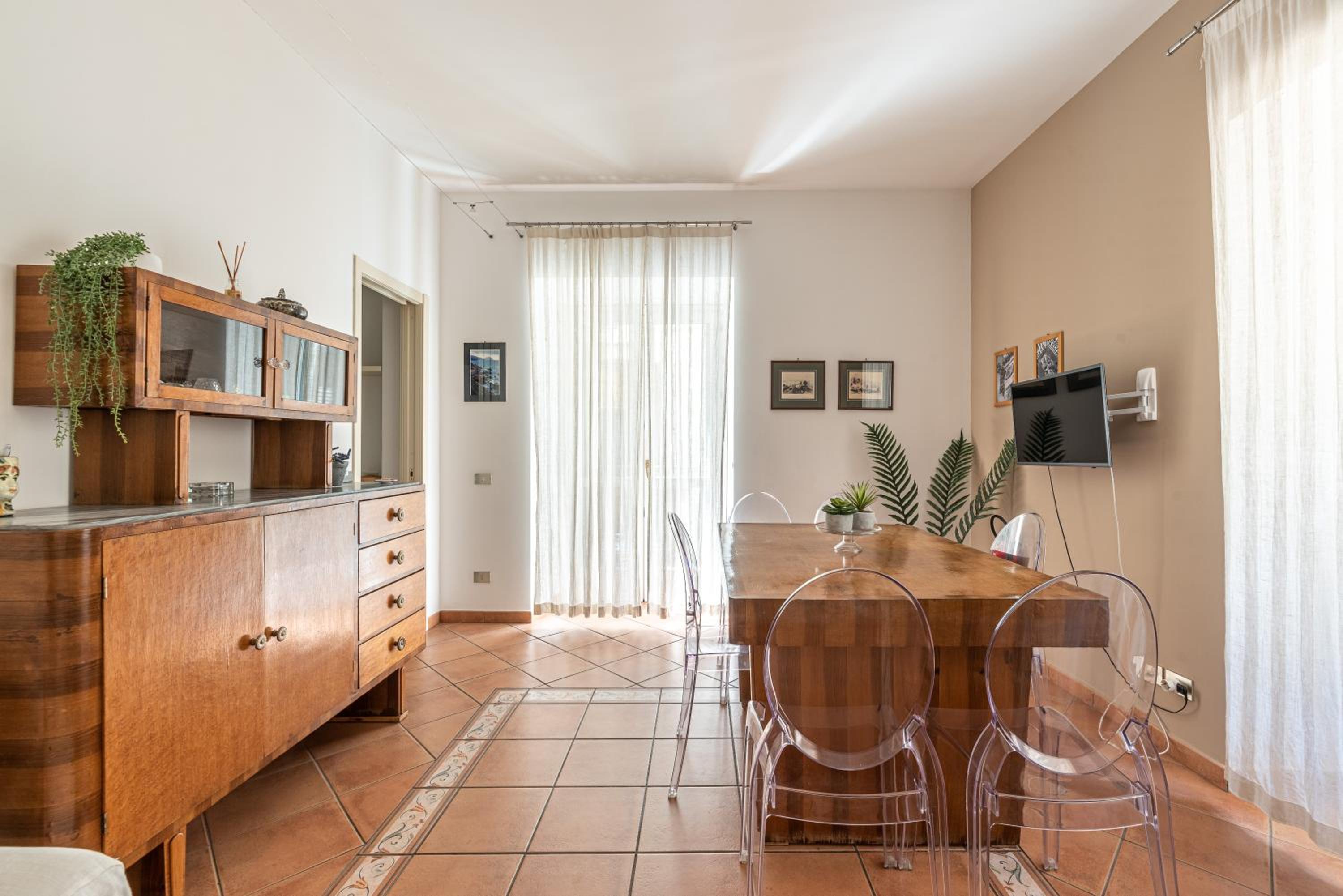 Apartment with Balcony
