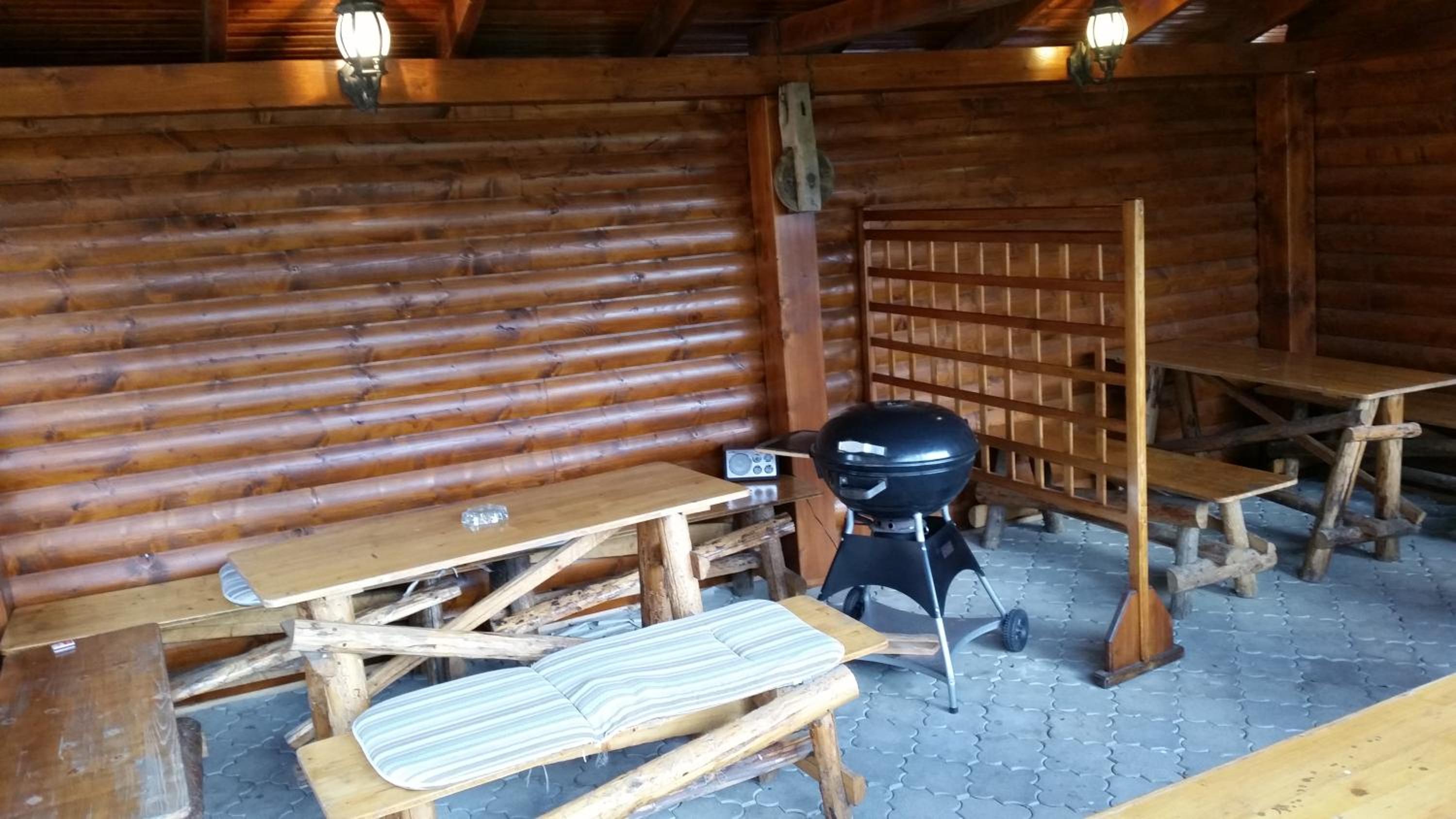 Villa photo 2