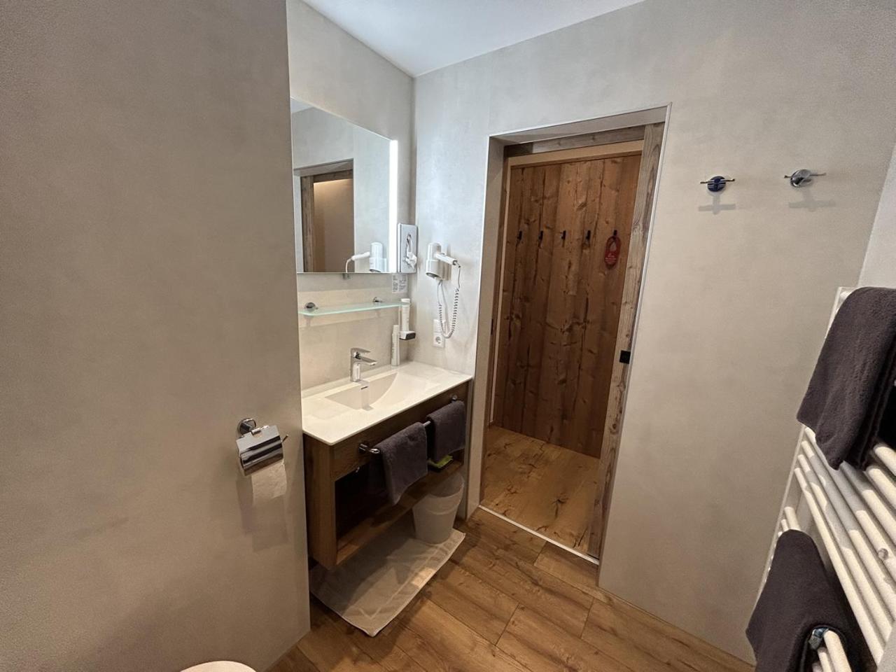 Deluxe Queen Room with Two Queen Beds