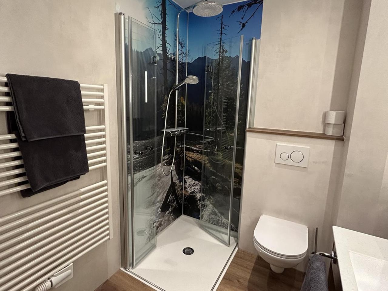 Family Room with Shower photo 1