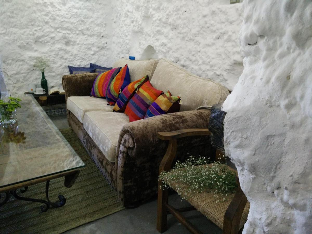 Two-Bedroom House photo 3
