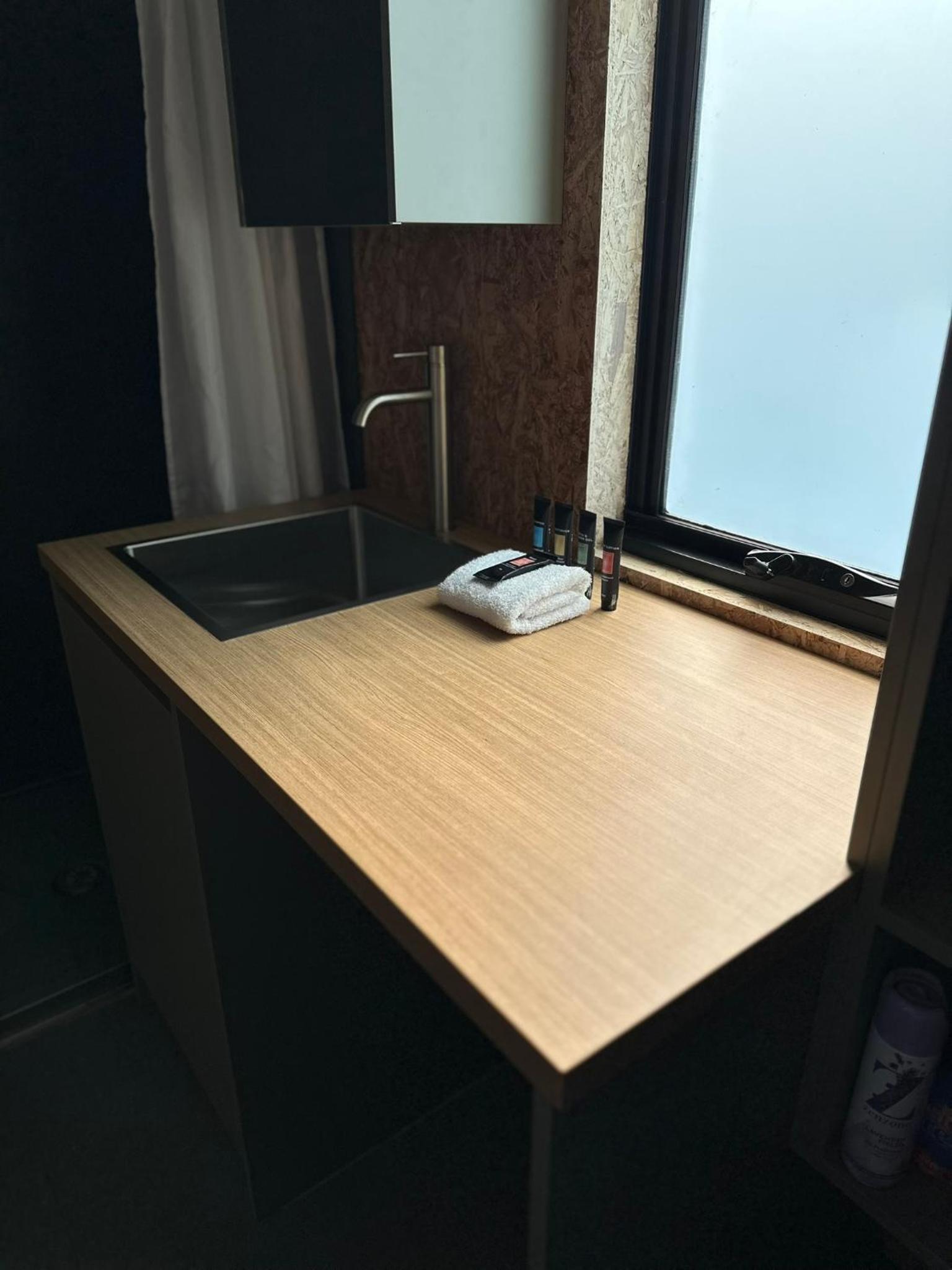 Queen Suite photo 1