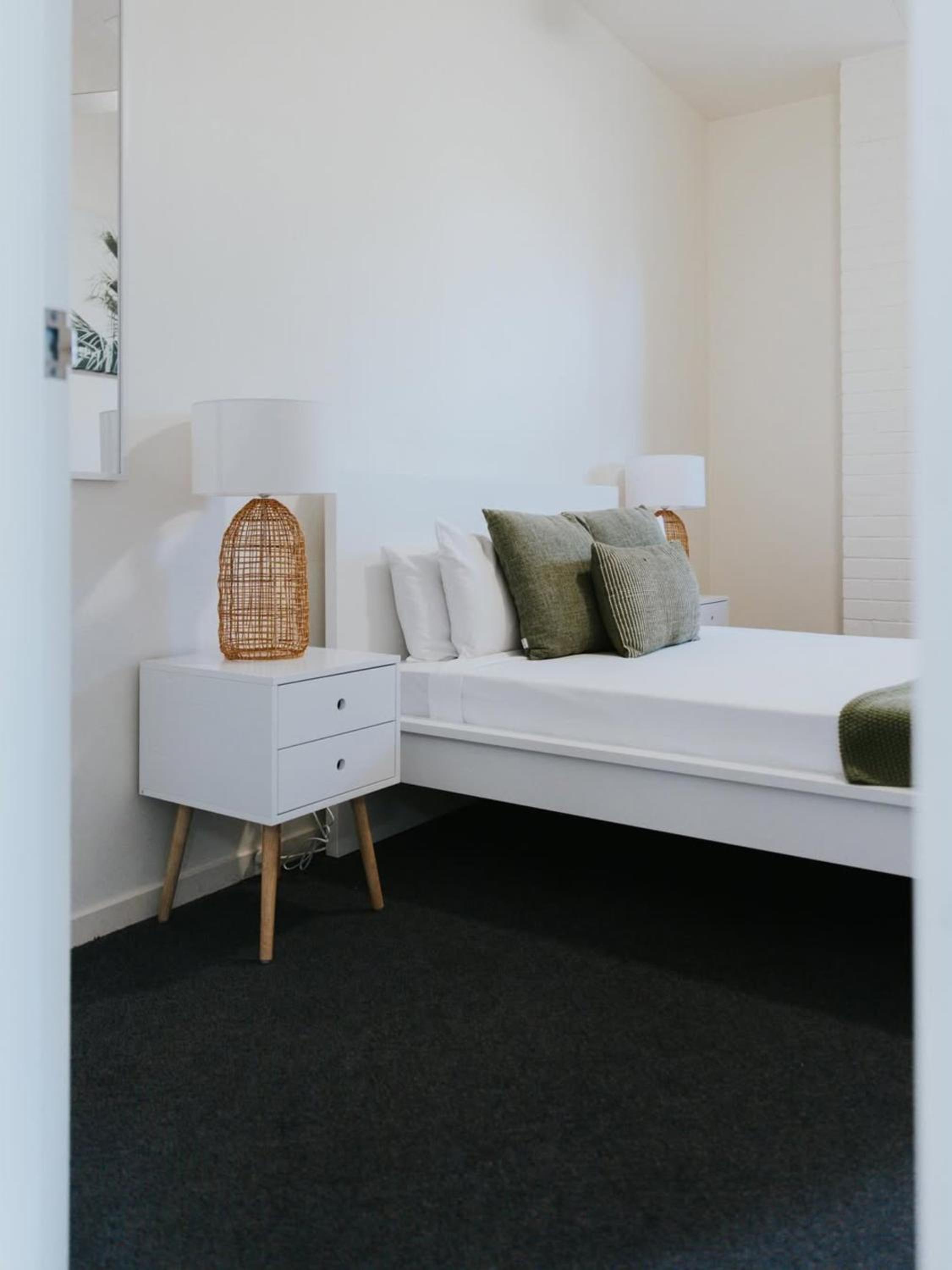 Queen Room with Shared Bathroom