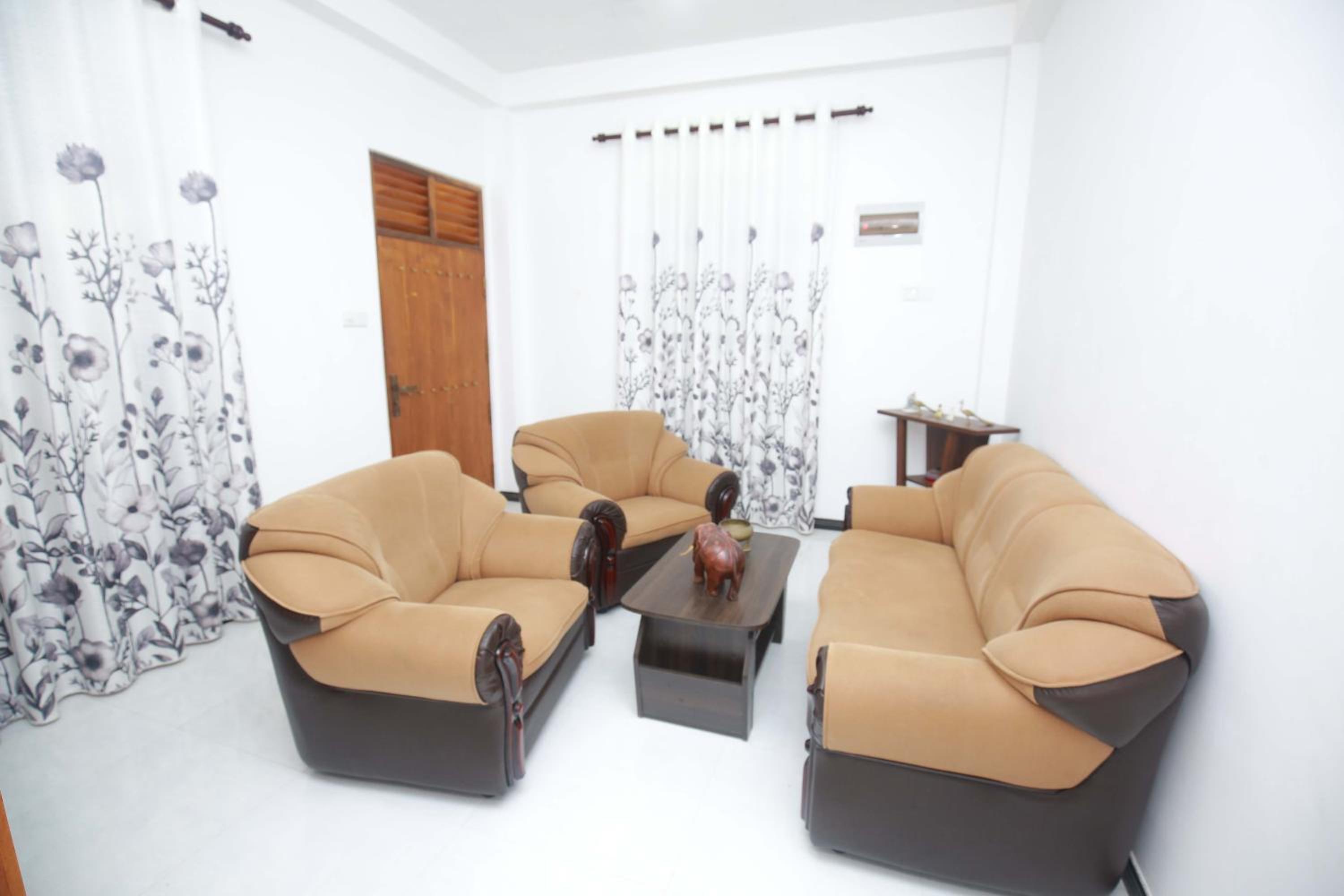 Family Room photo 1