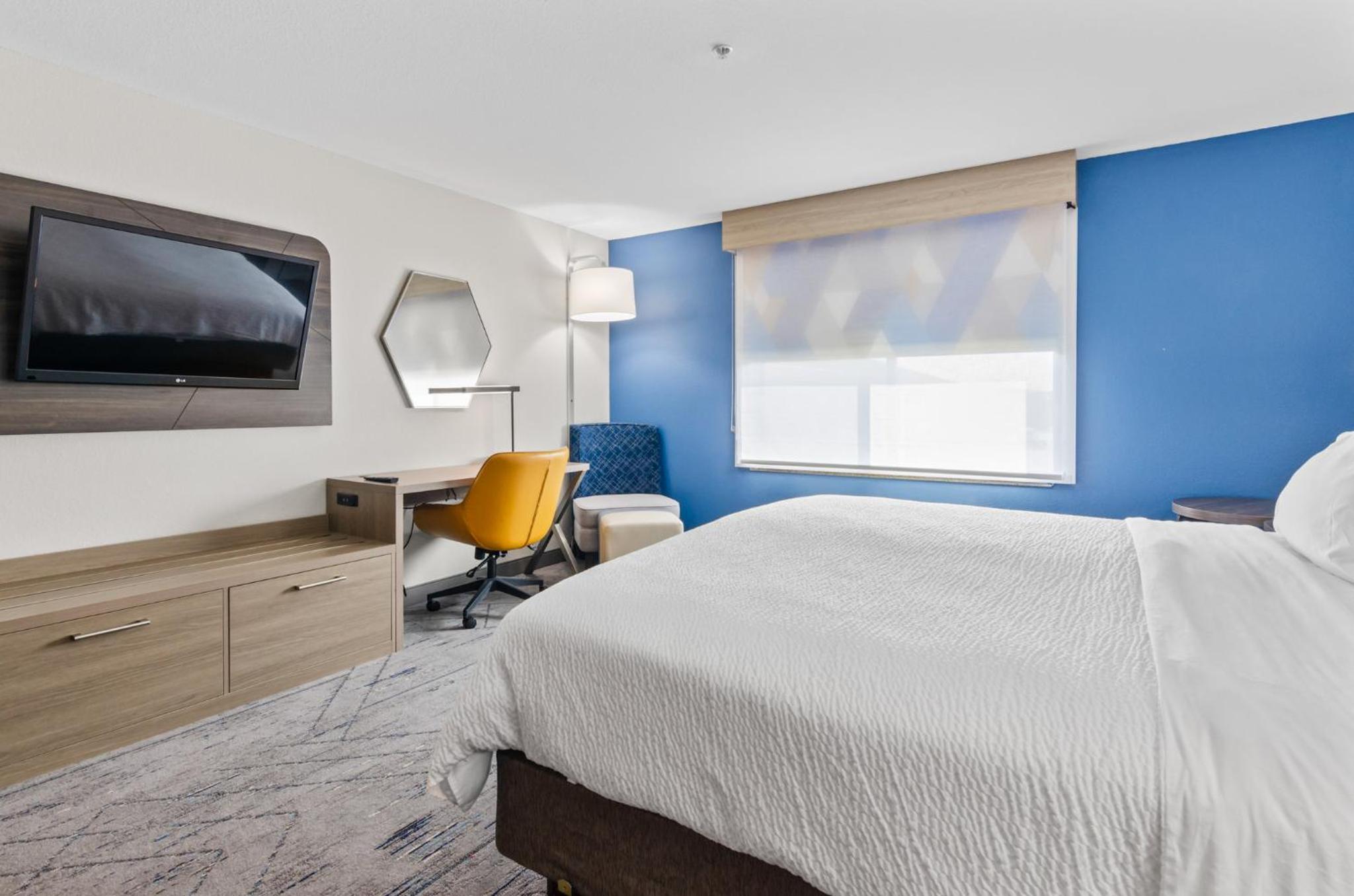 Standard King Room - Photo 1