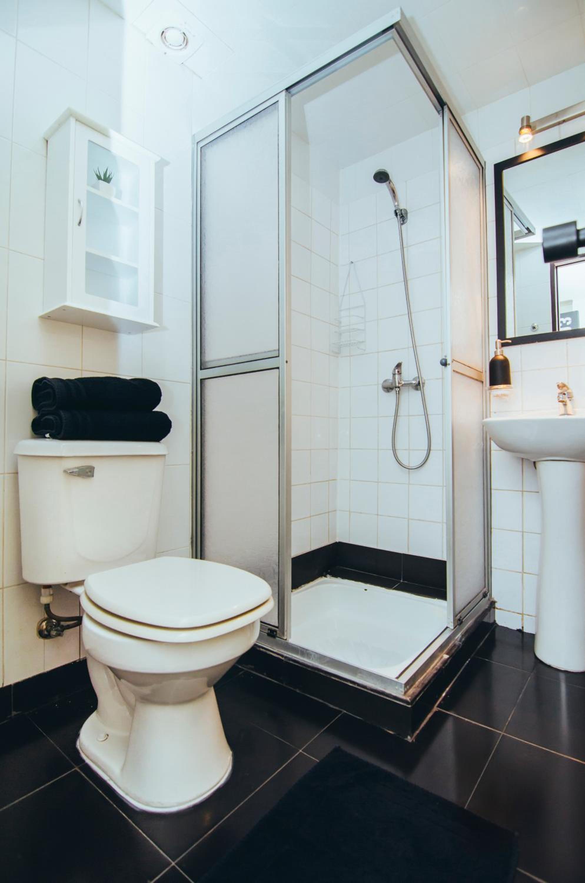 Triple Room with Private Bathroom photo 2