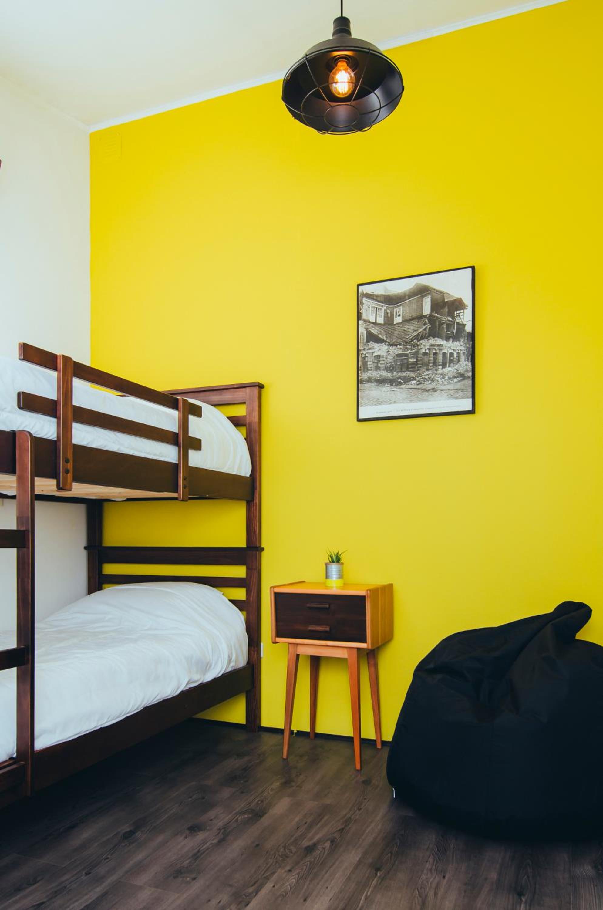 Quadruple Room with Private Bathroom photo 2