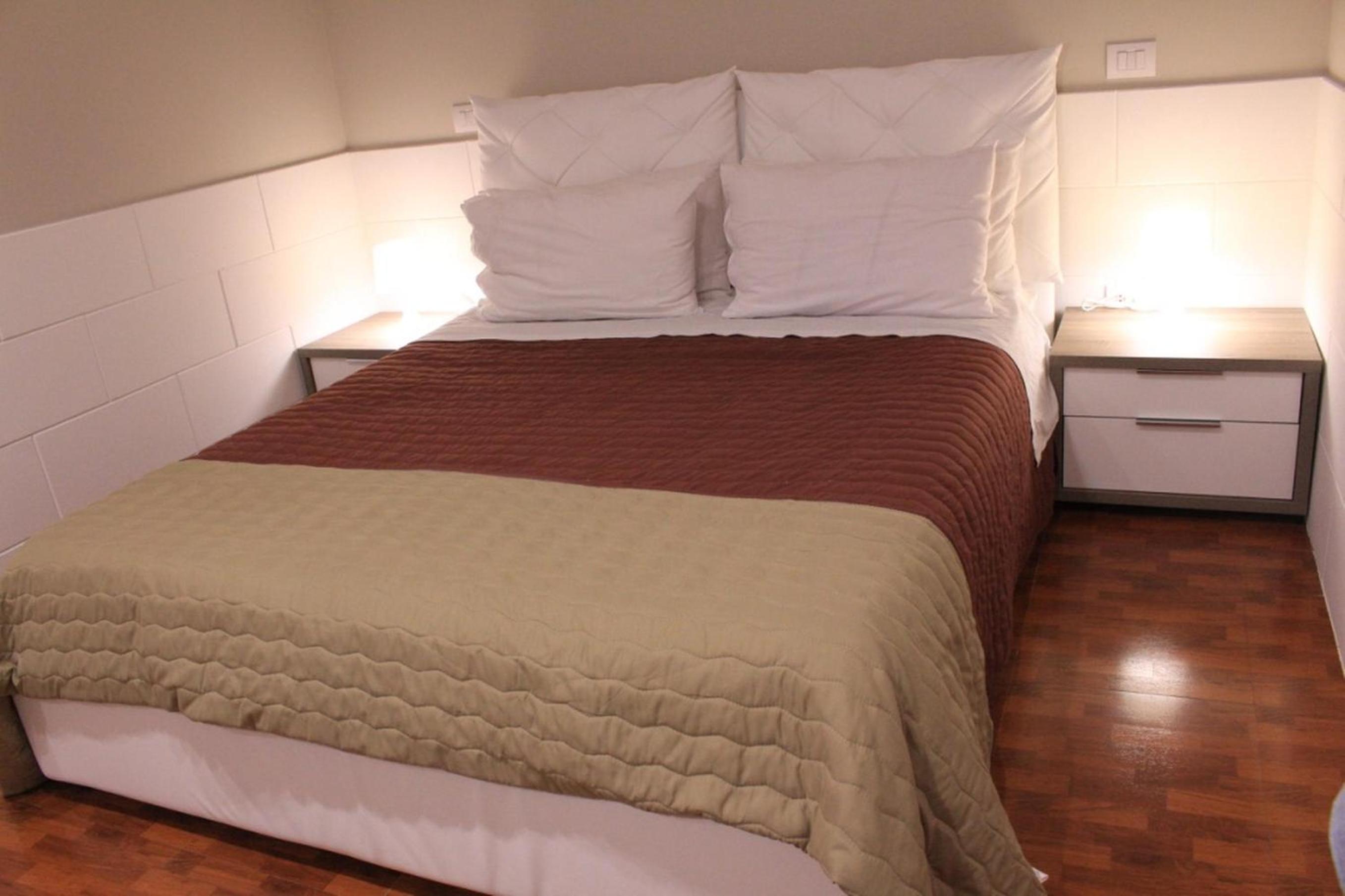 Double Room with Private Bathroom photo 3