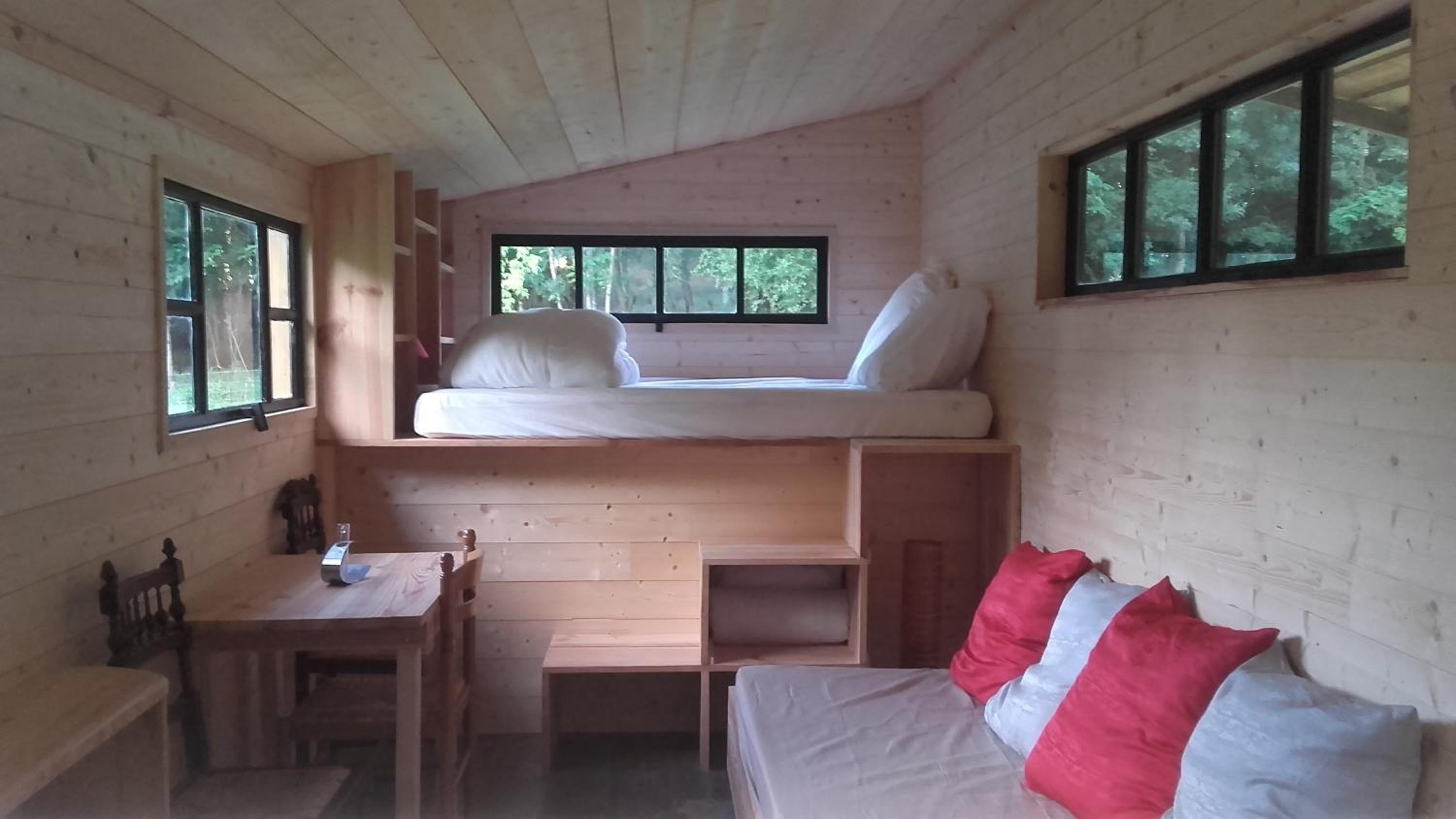 Mobile Home - Photo 6