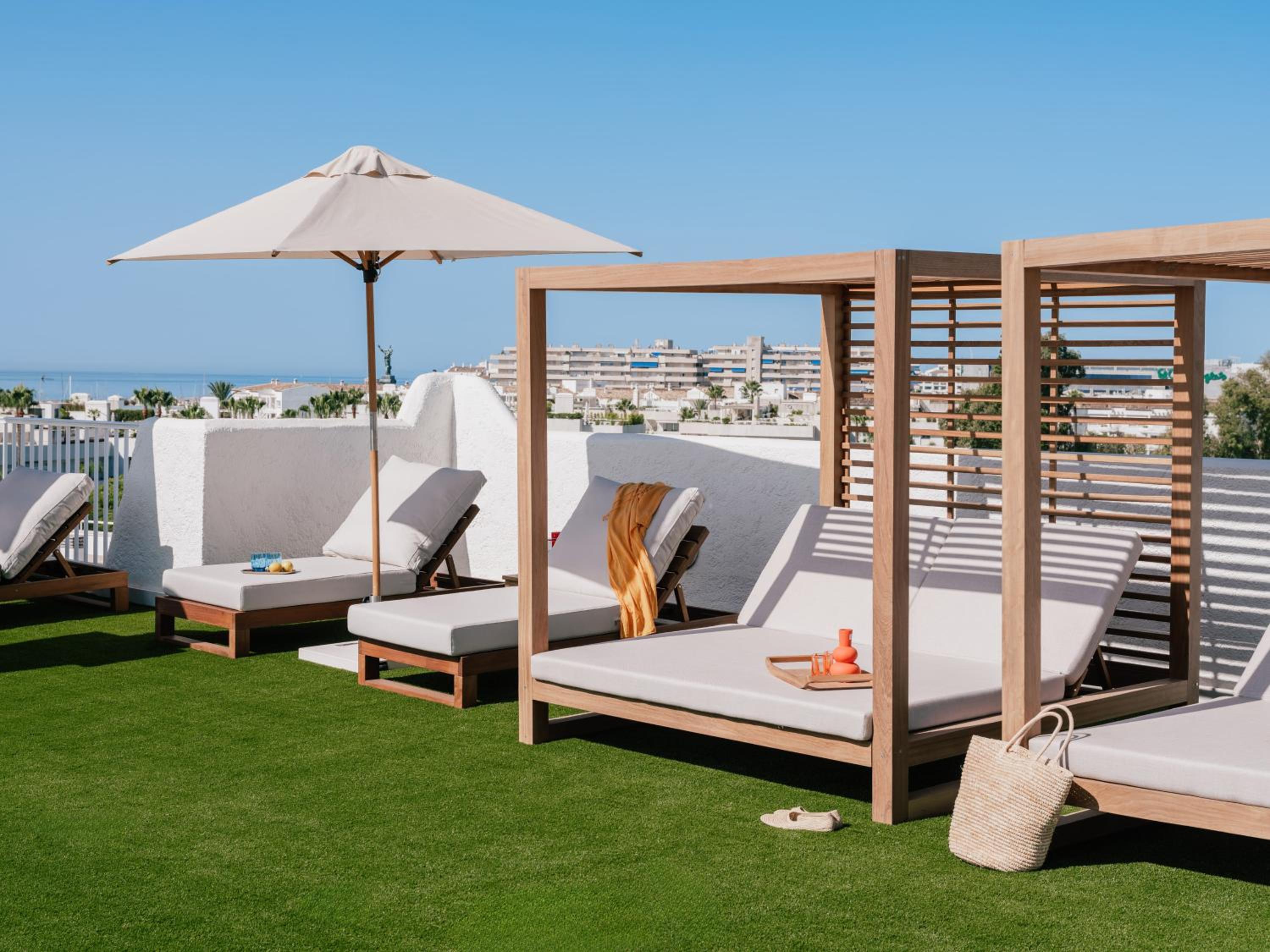 The Penthouse with Private Pool photo 3