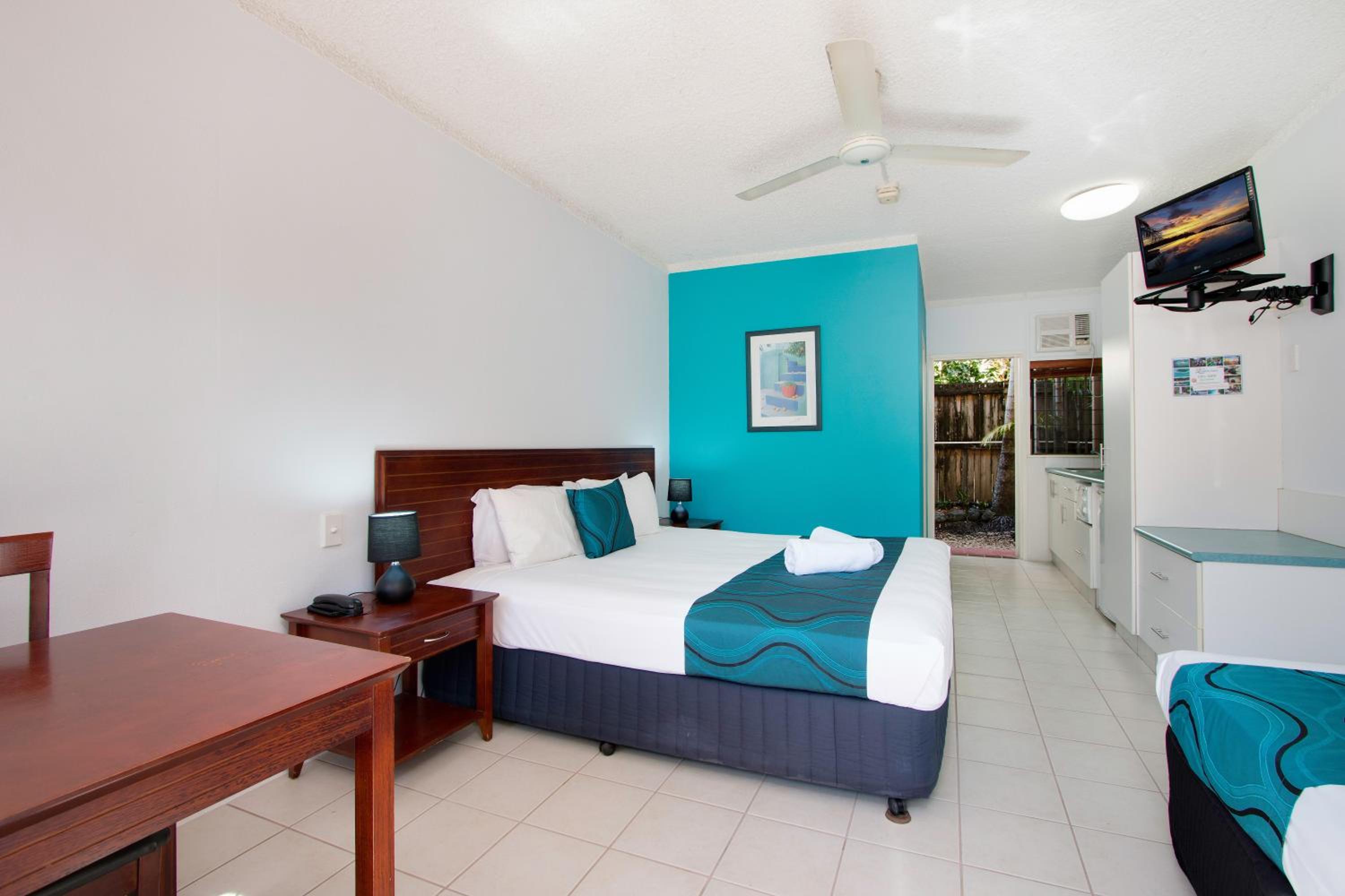 Superior Twin or Triple Suite