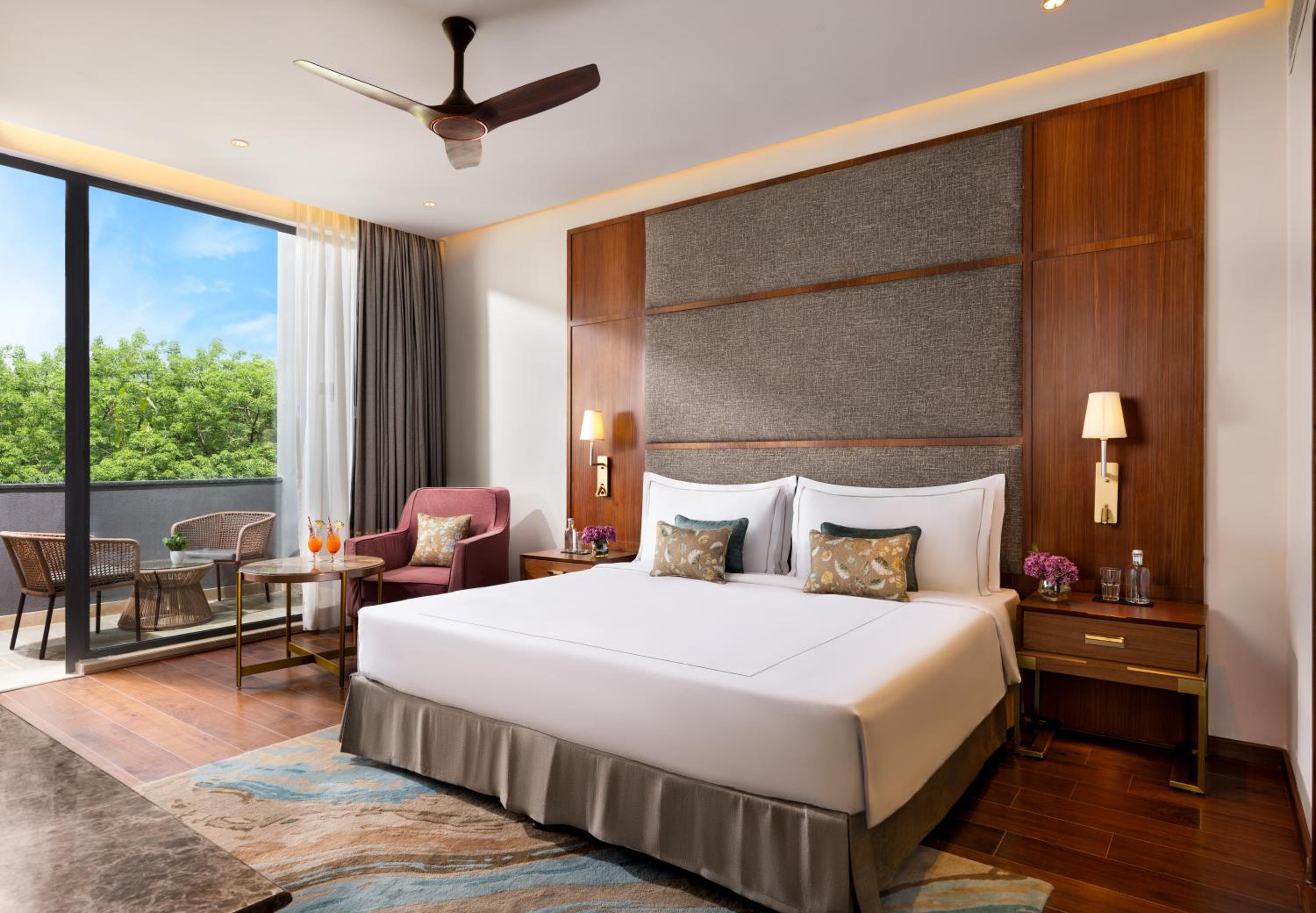 Deluxe Suite