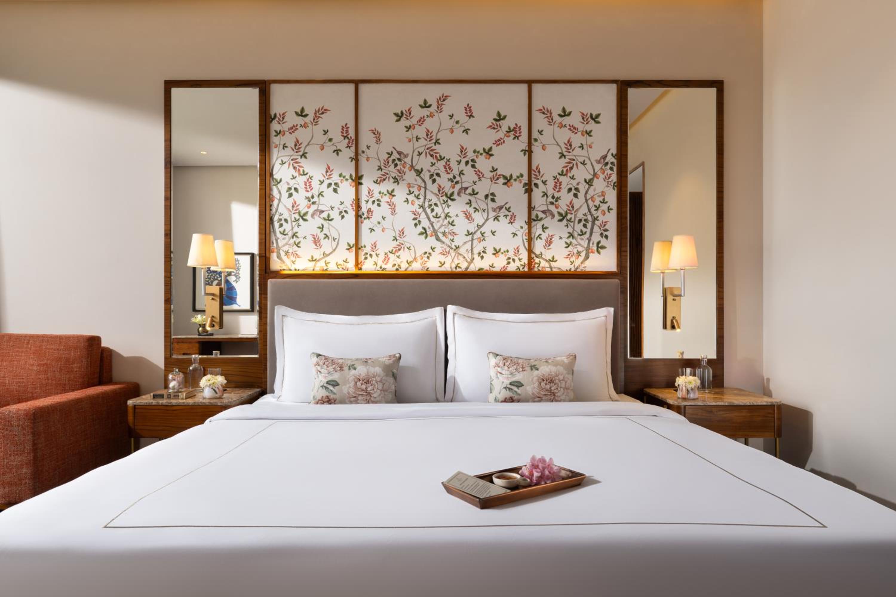 Deluxe Pool View Room with Balcony - King Bed