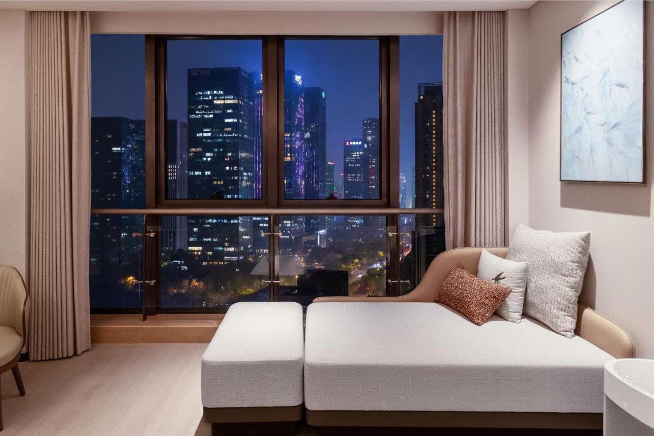 Twin Room with City View photo 2