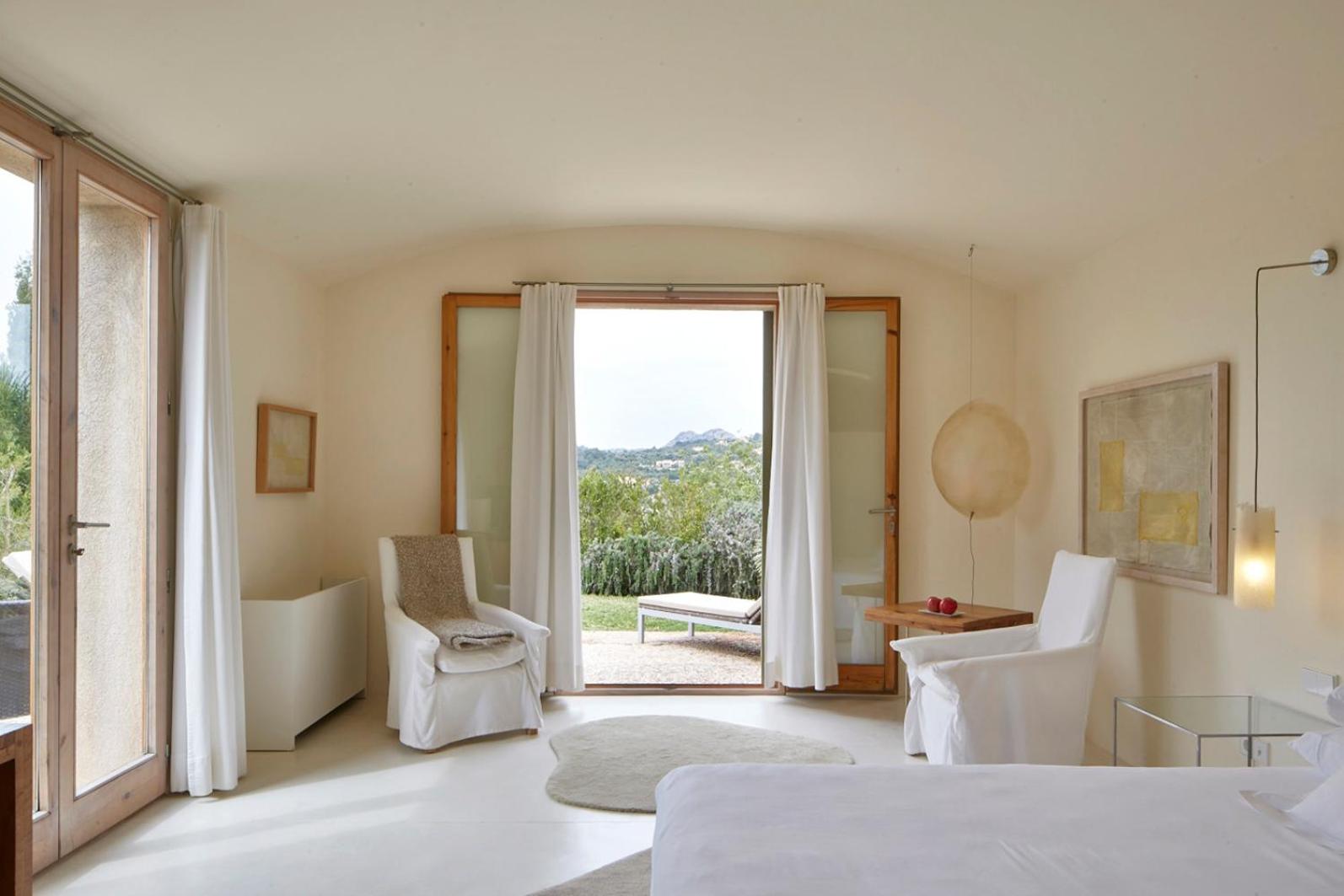 Suite with Mountain View Suite with Mountain View