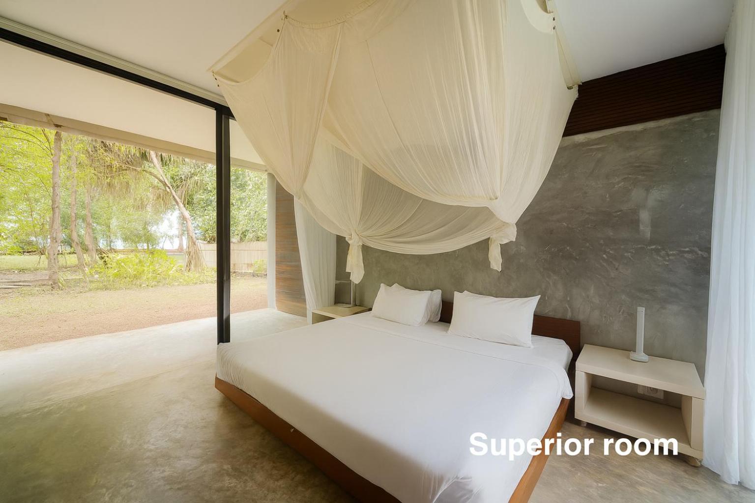 Superior Double or Twin Room with Sea View photo 1