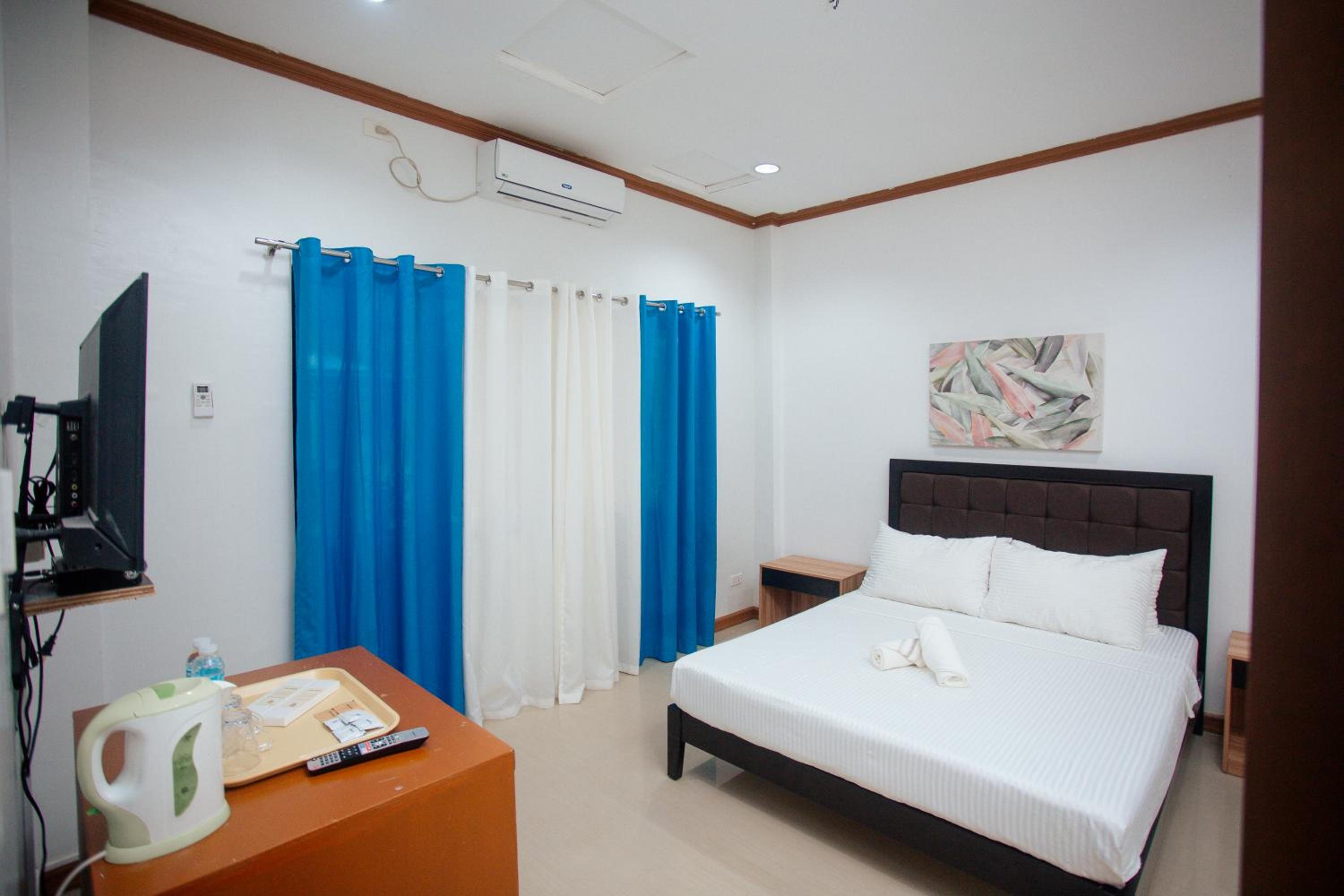 Family Suite with Balcony photo 3