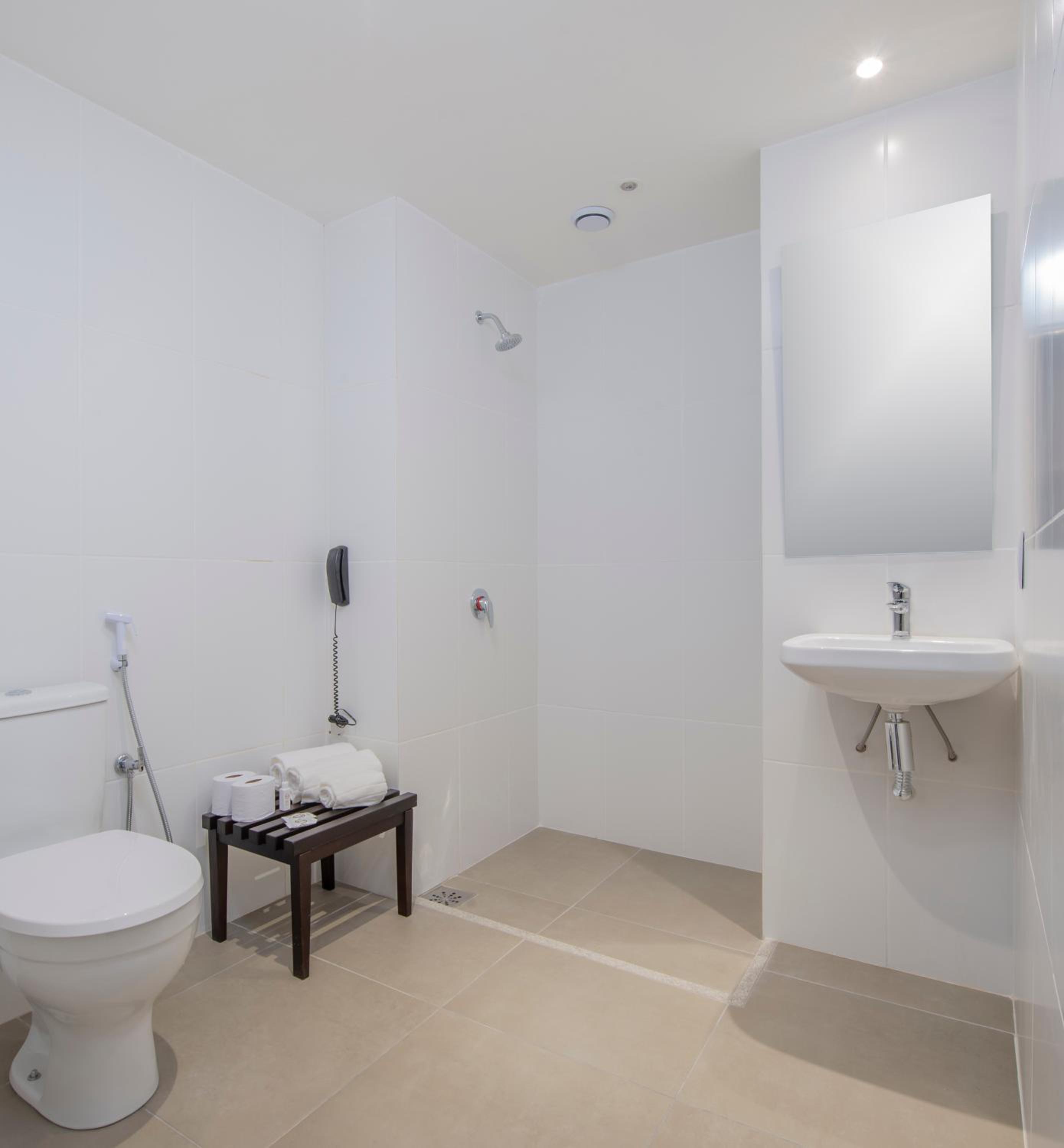 Double Room - Disability Access - Photo 1