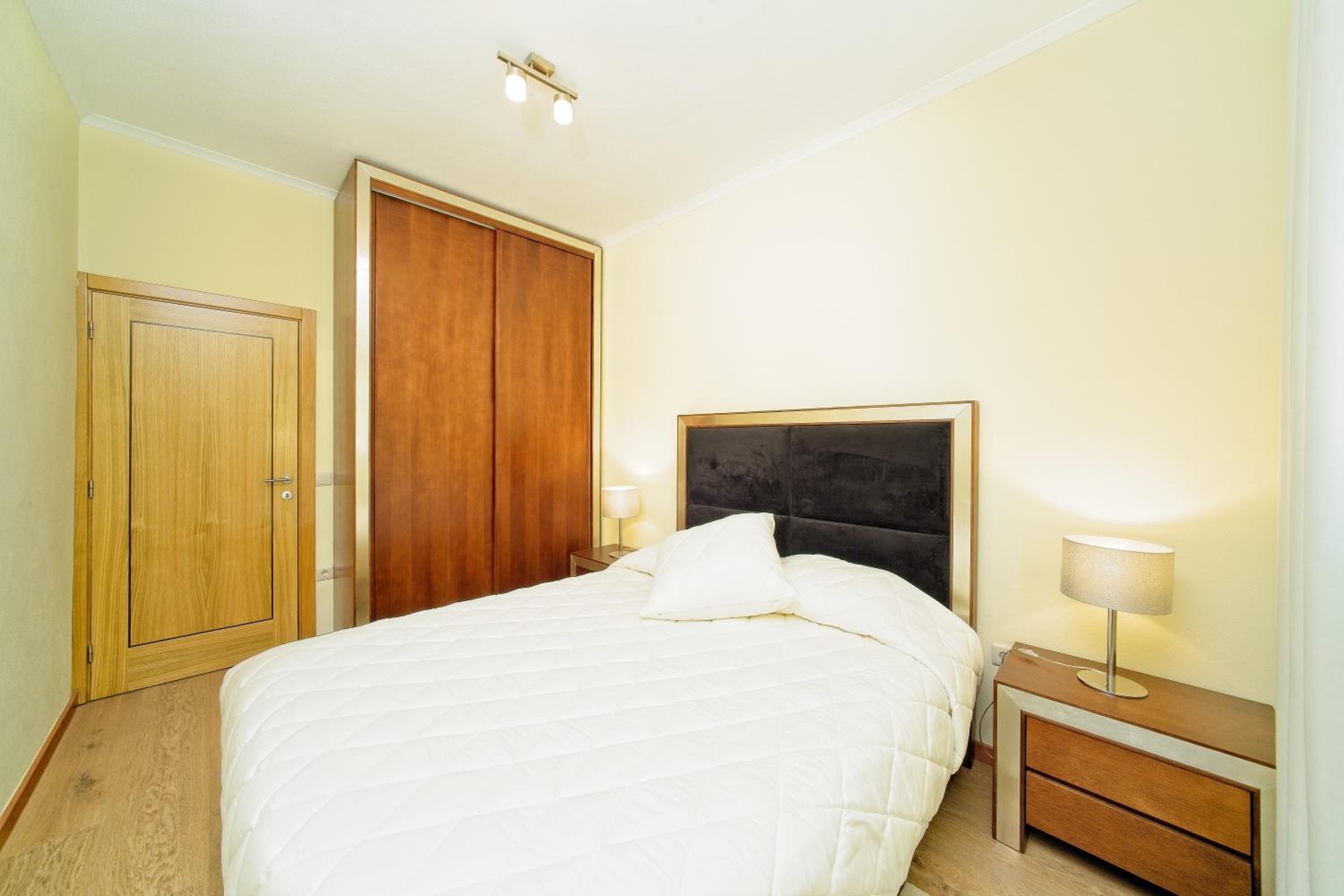 Queen Room photo 1