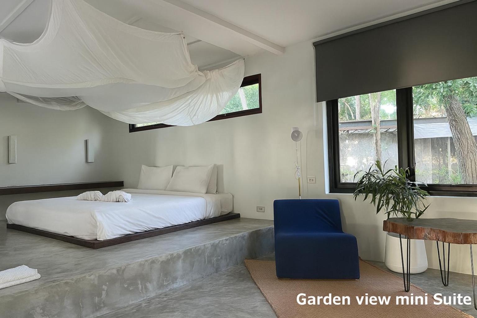 Suite with Garden View - Photo 3