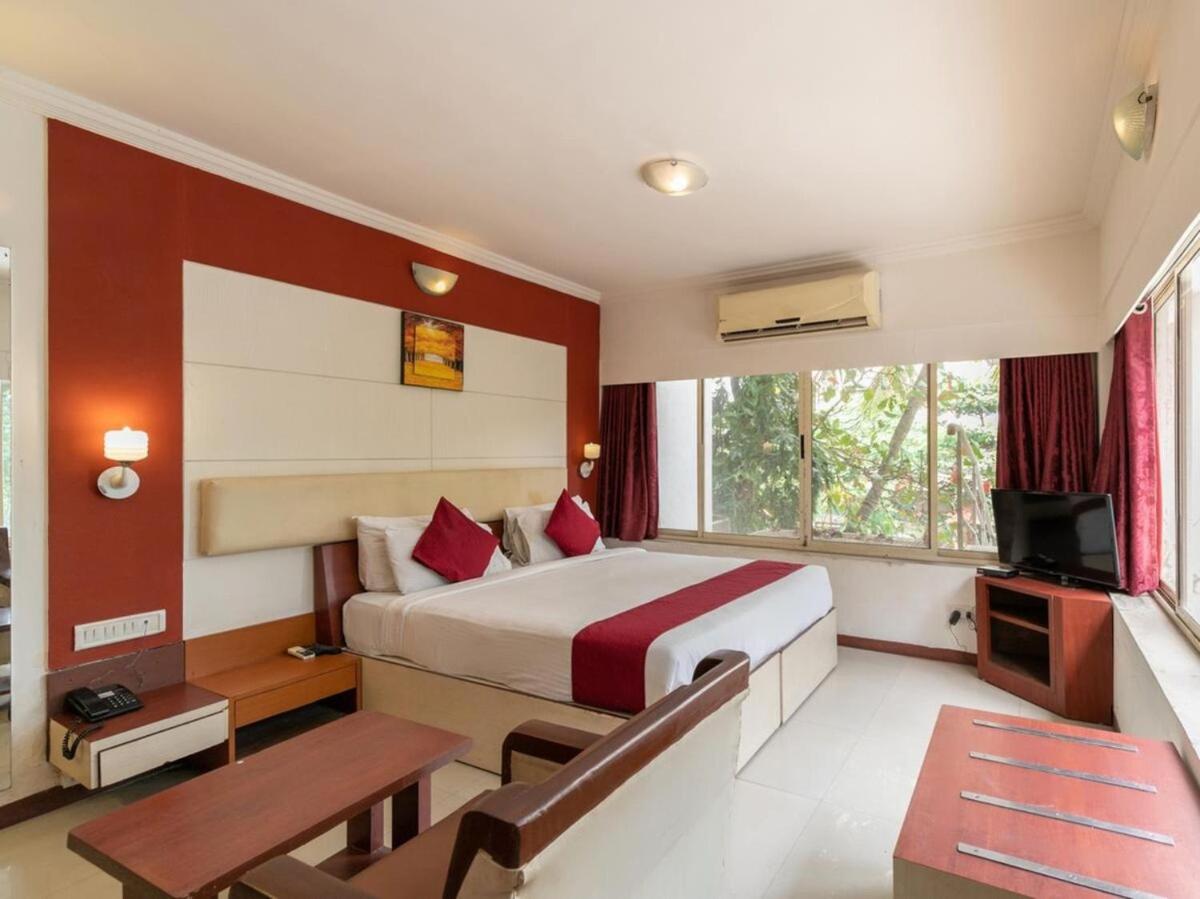 Deluxe Room - Photo 2