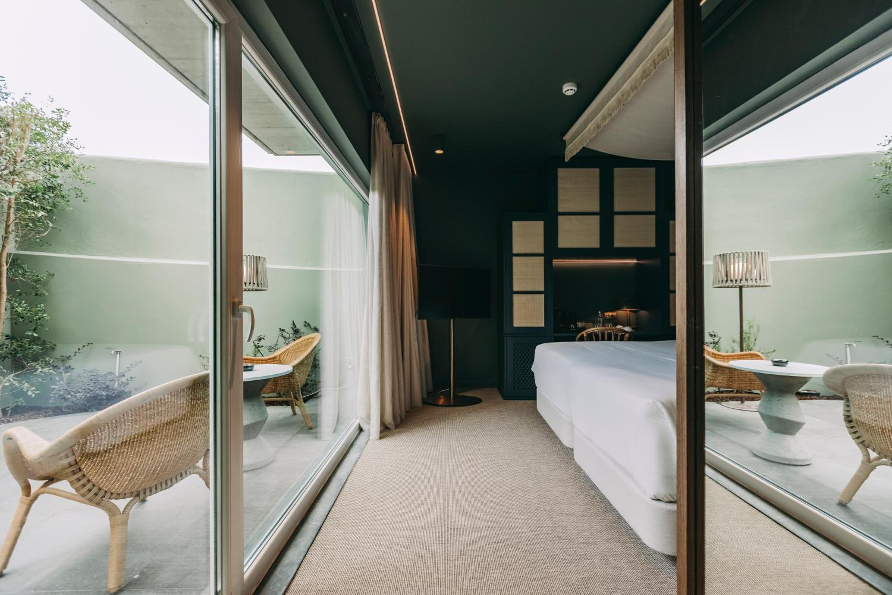 Superior Double or Twin Room with Terrace - Photo 2