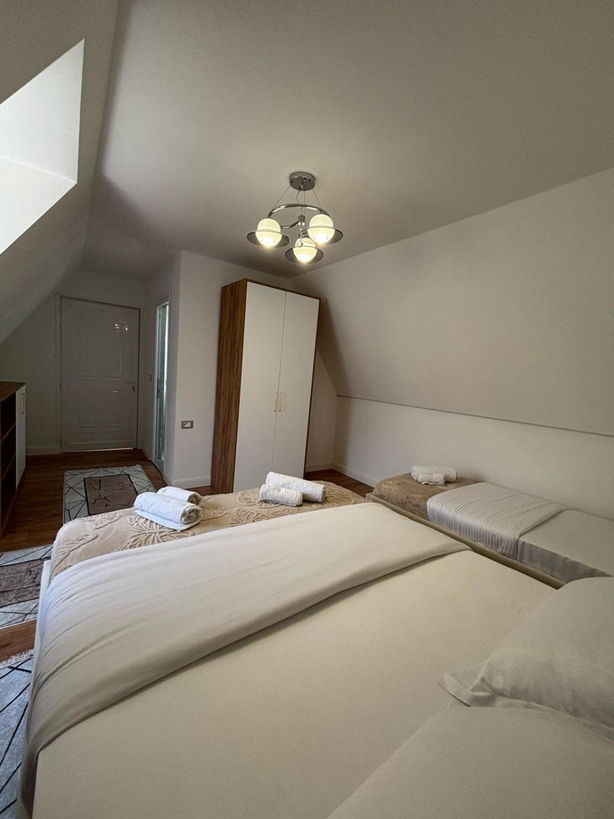 Large Double or Twin Room
