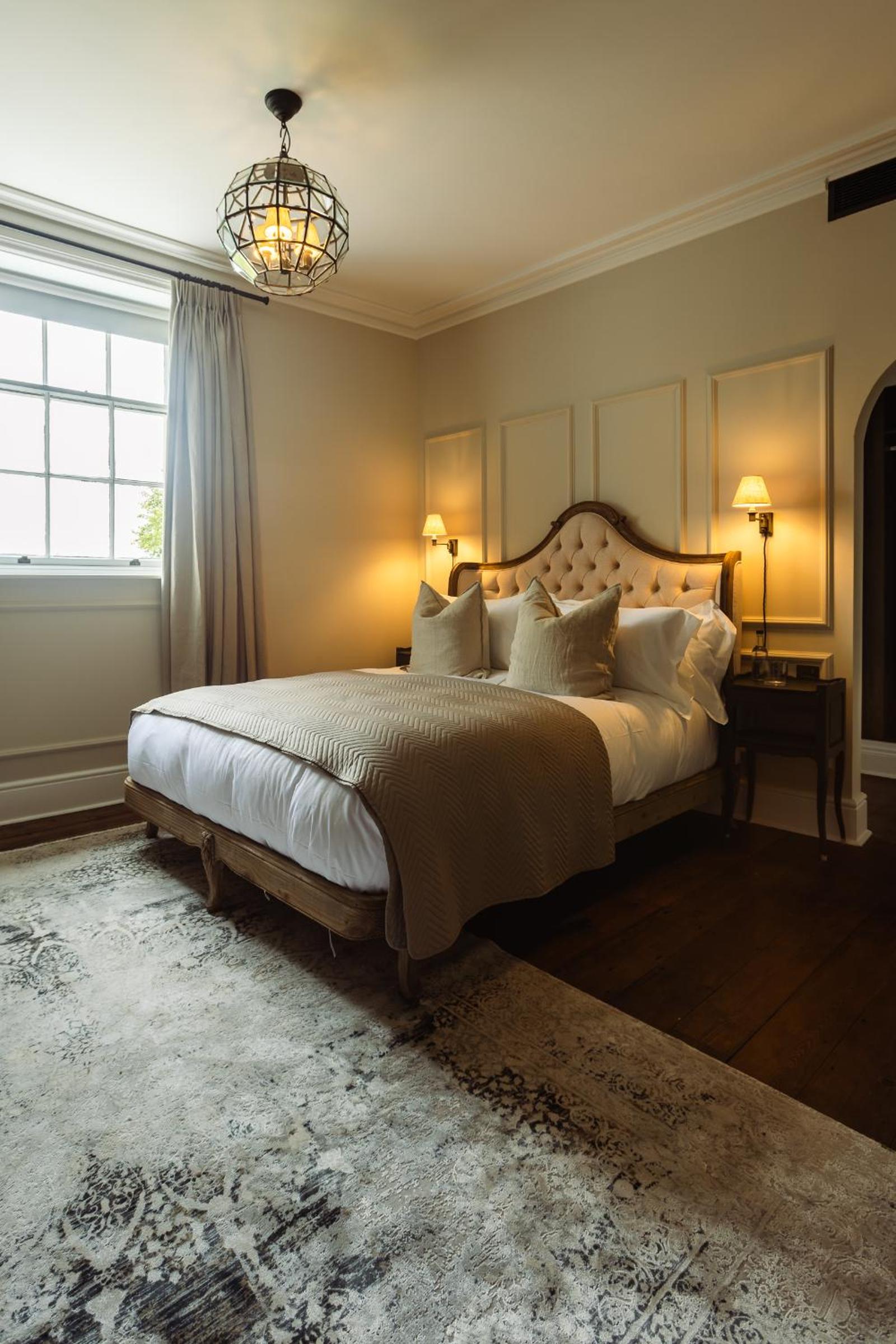 Superior King Room