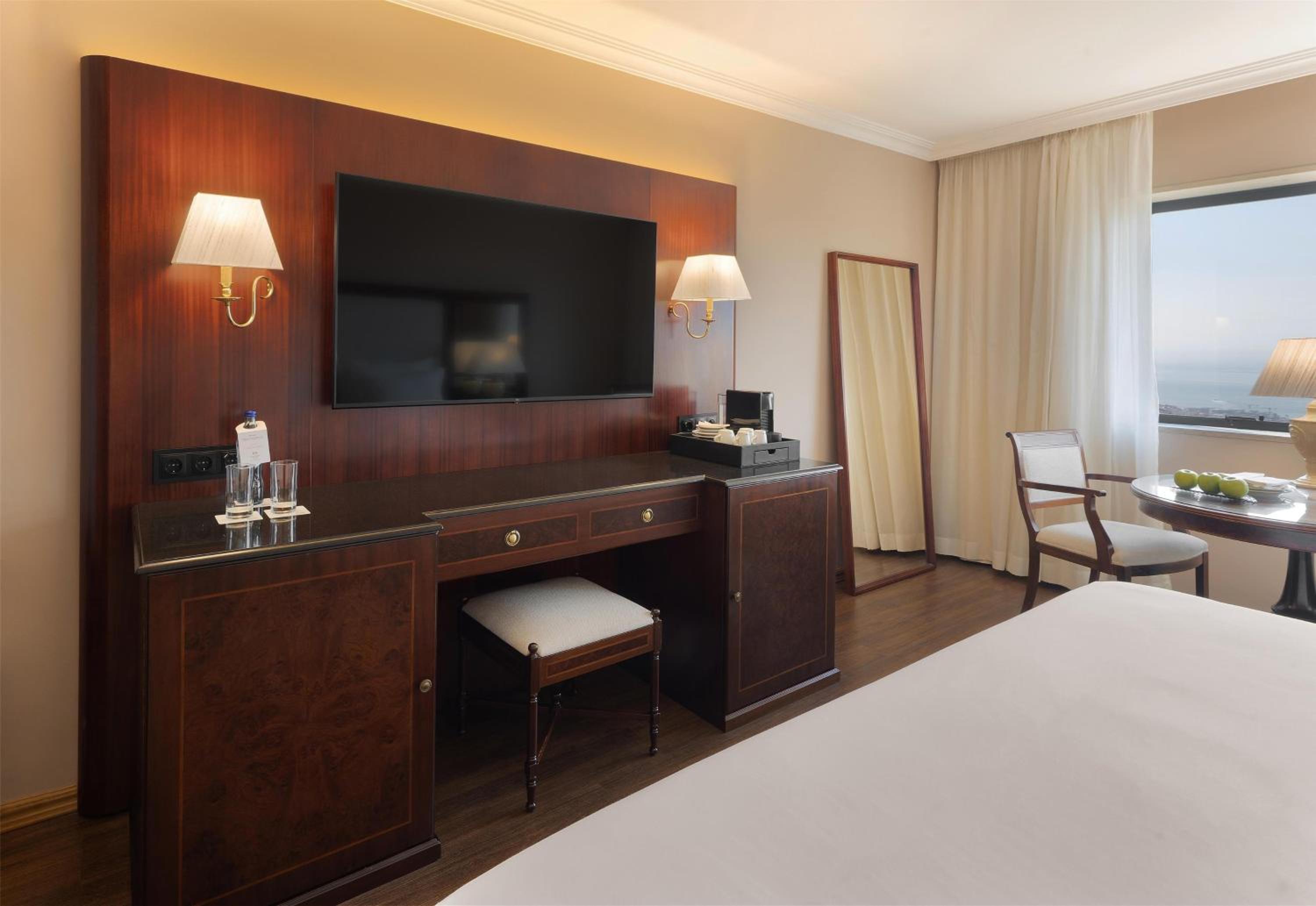 Premium Room - River View - Photo 1