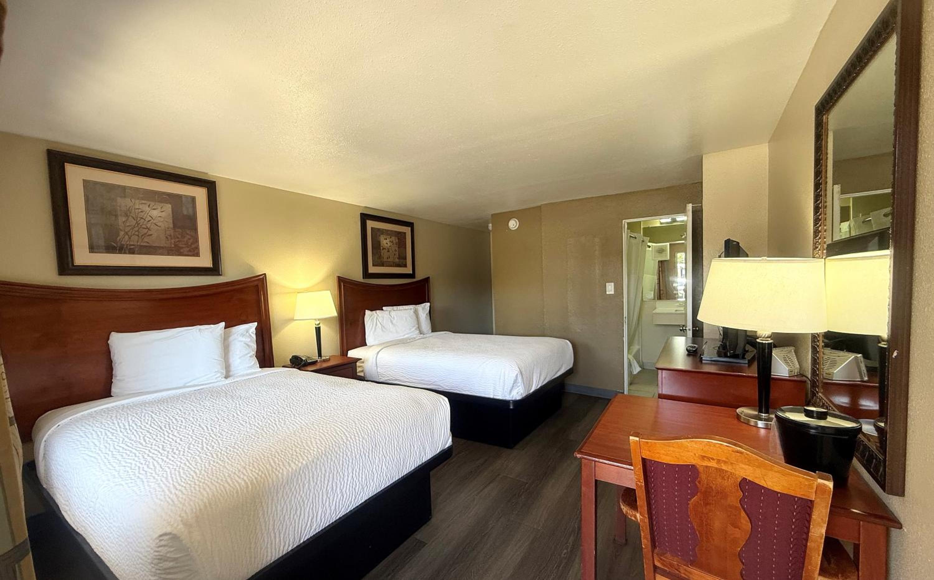 Double Room with Two Double Beds - Non-Smoking photo 1
