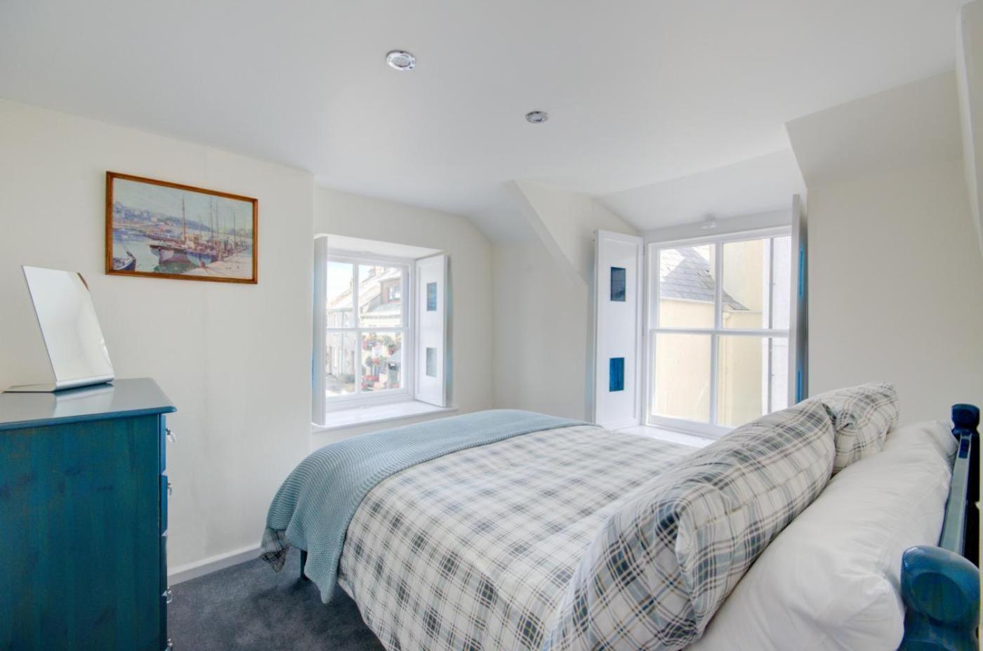 Two-Bedroom House photo 2