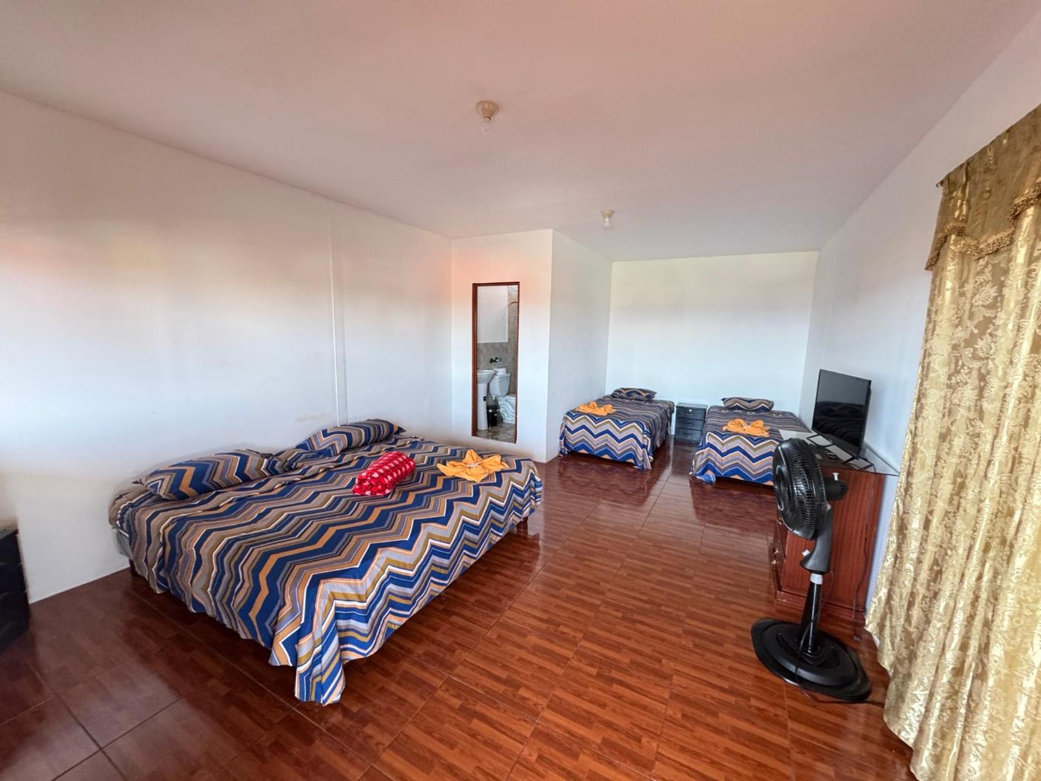 Quadruple Room with Sea View photo 3