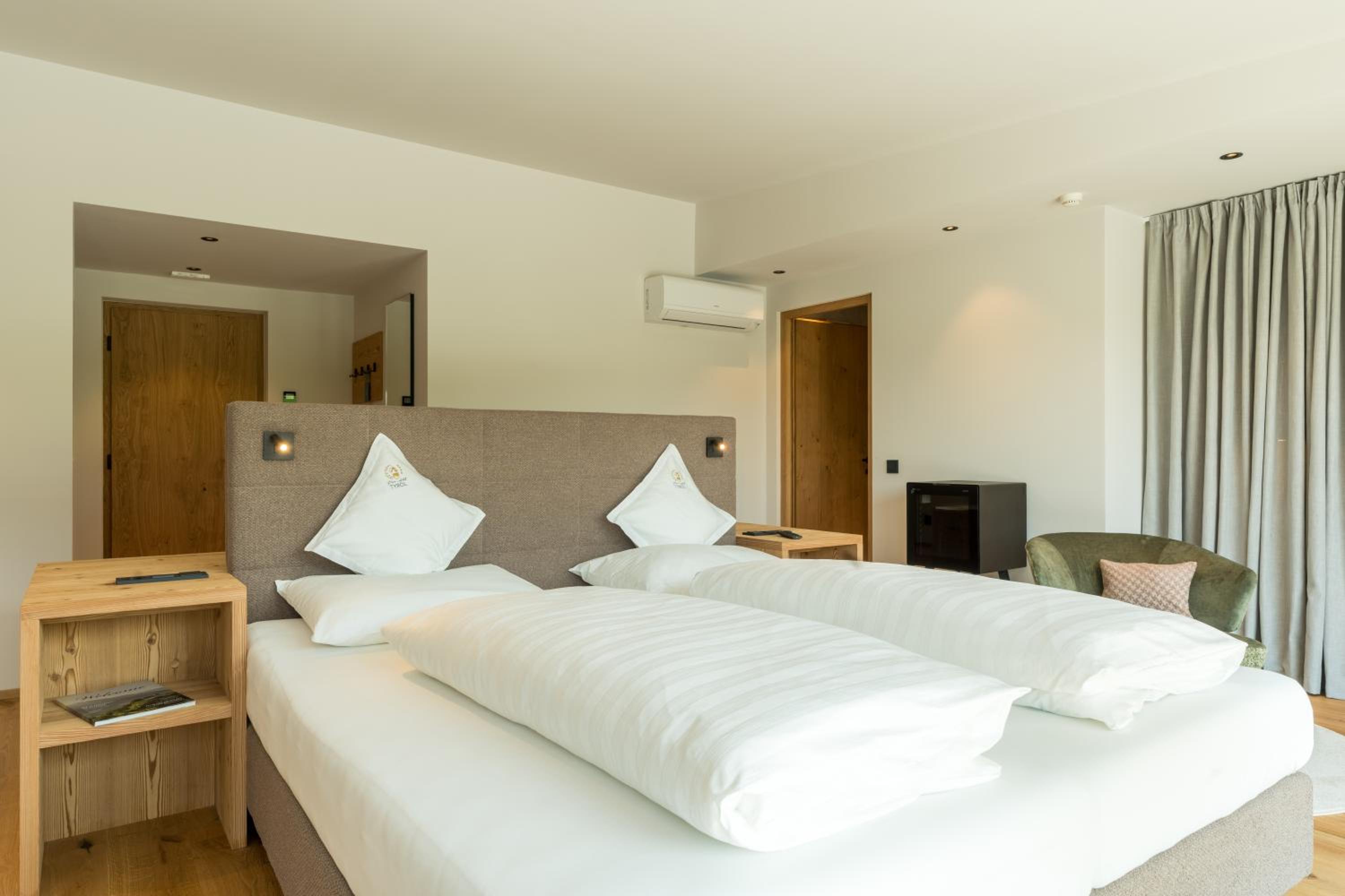 Suite with Mountain View