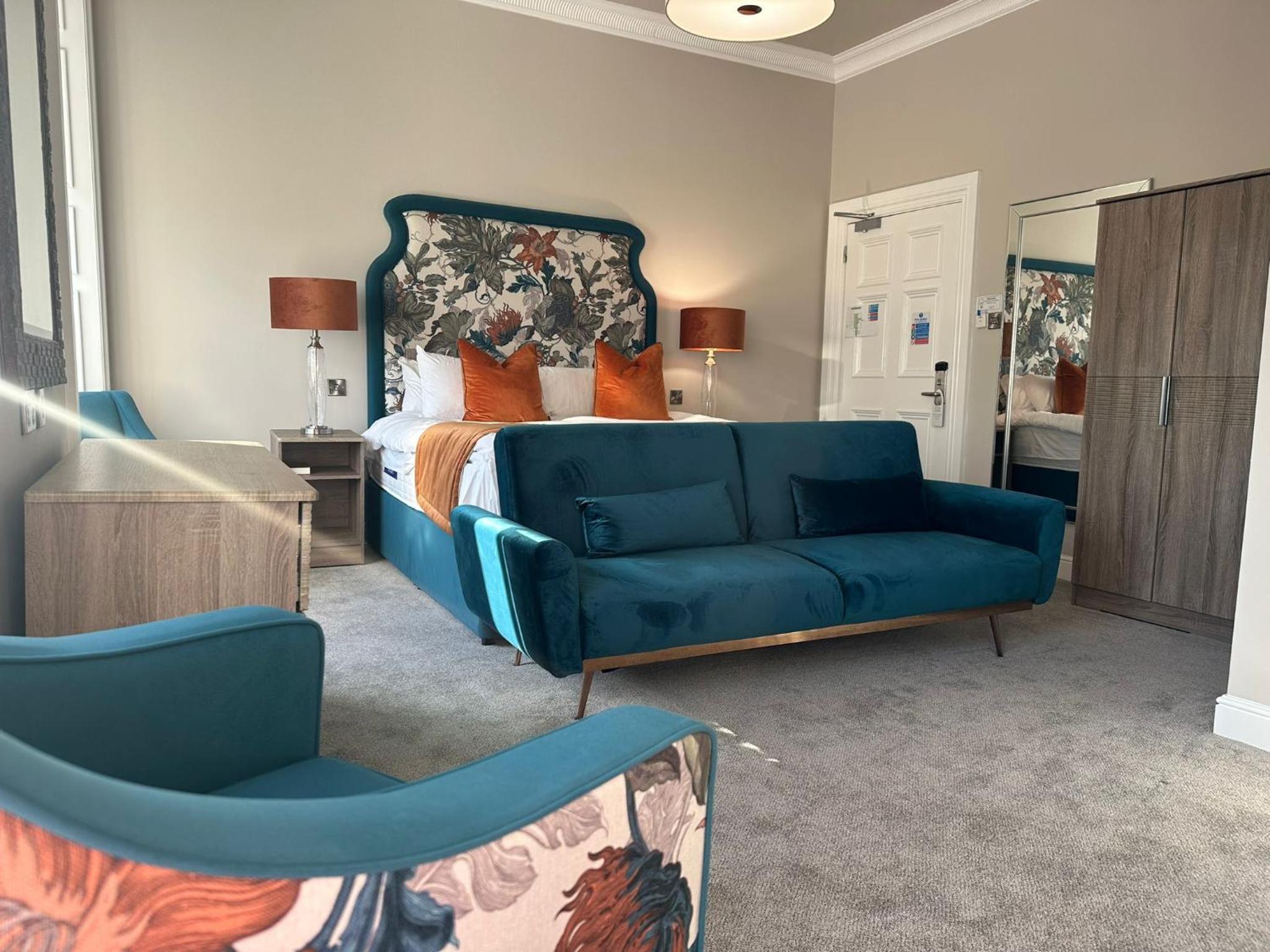 Superior King Room