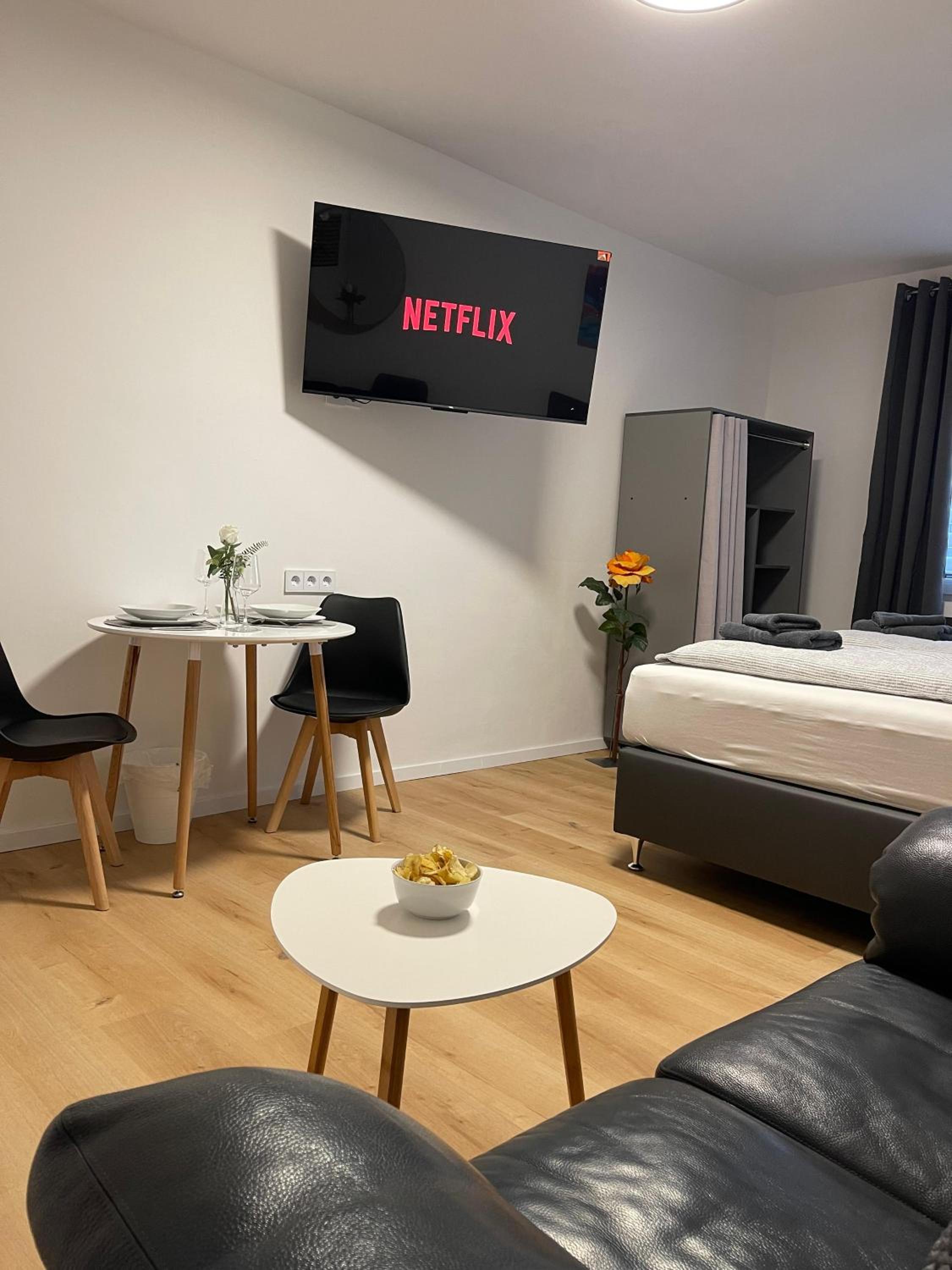Large Double or Twin Room