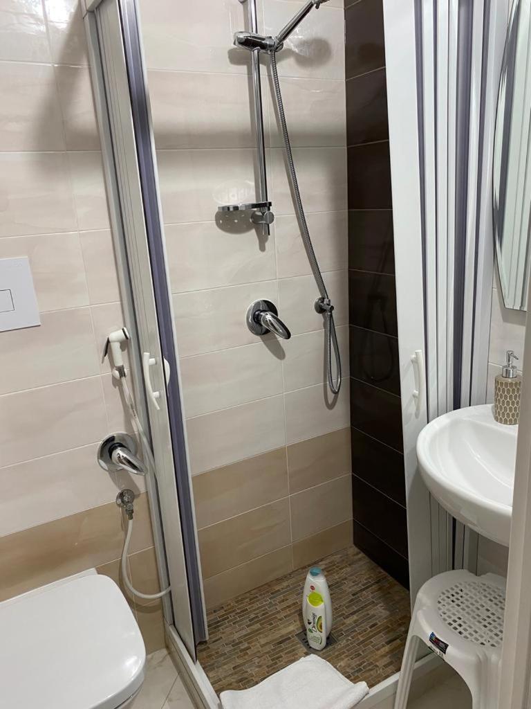 Triple Room with Private Bathroom photo 2