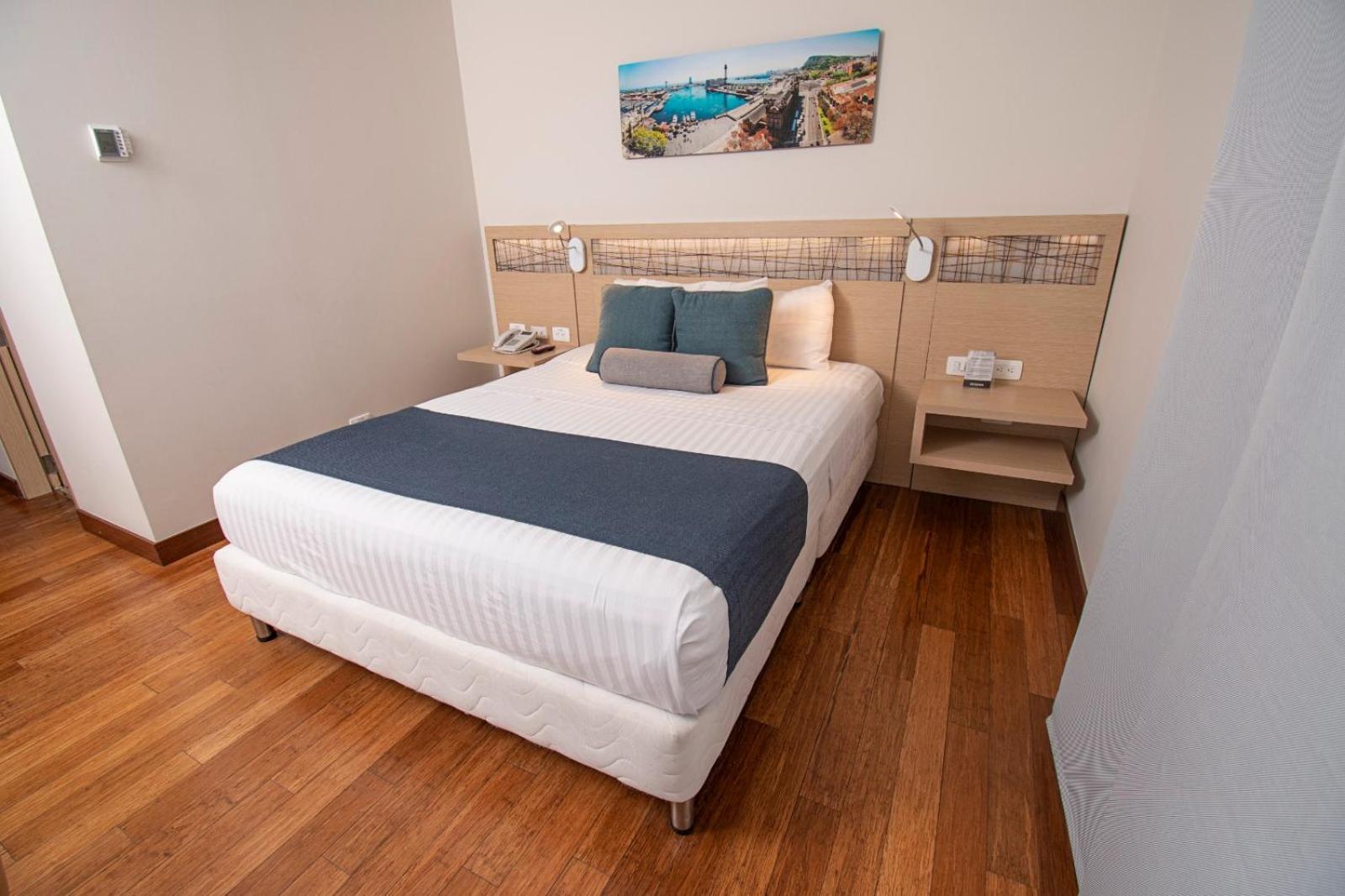 Standard Double Room photo 2