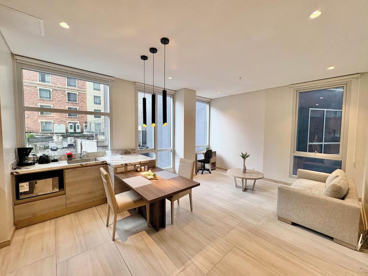 One-Bedroom Deluxe Apartment