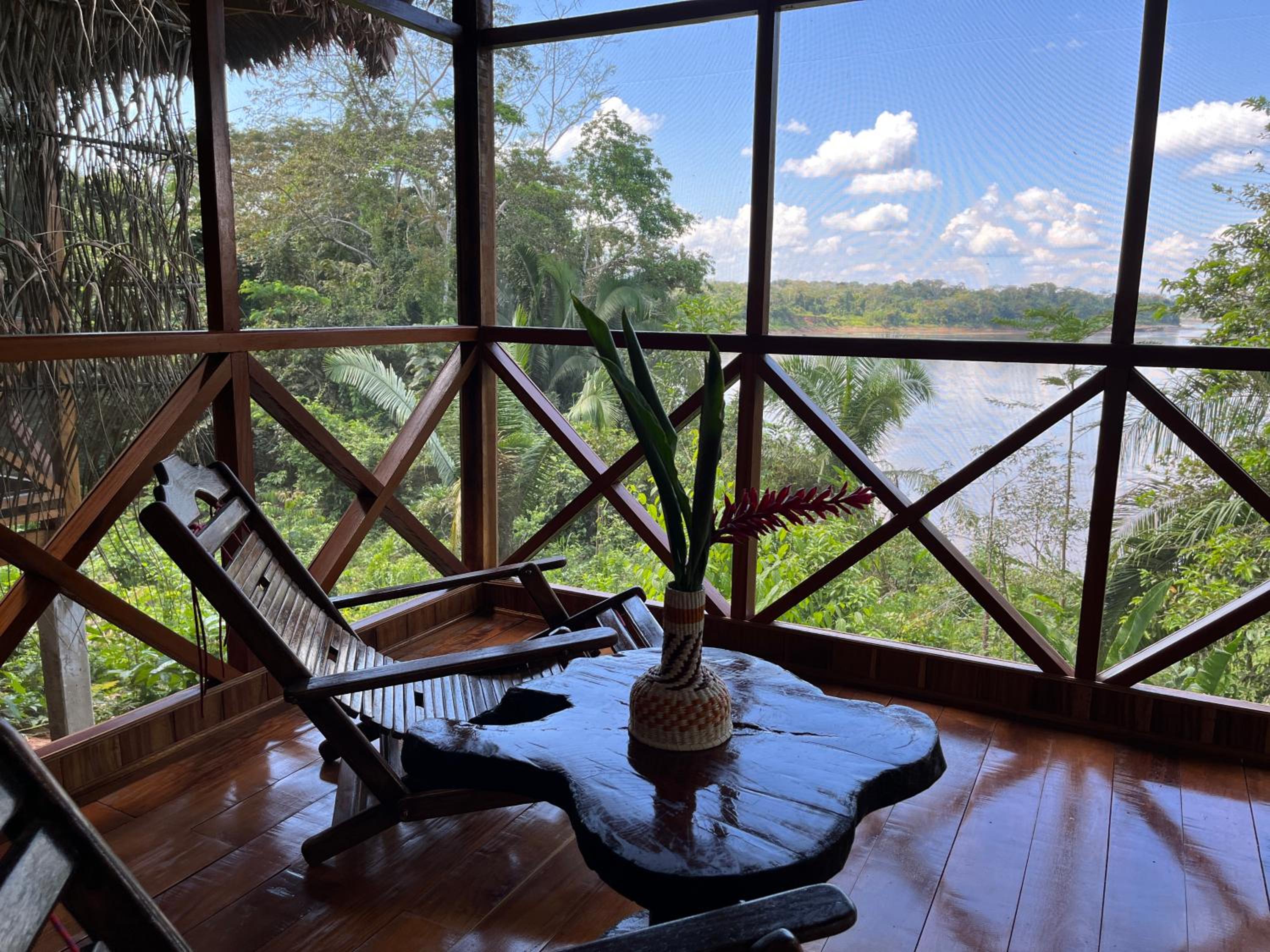 Superior Bungalow photo 1