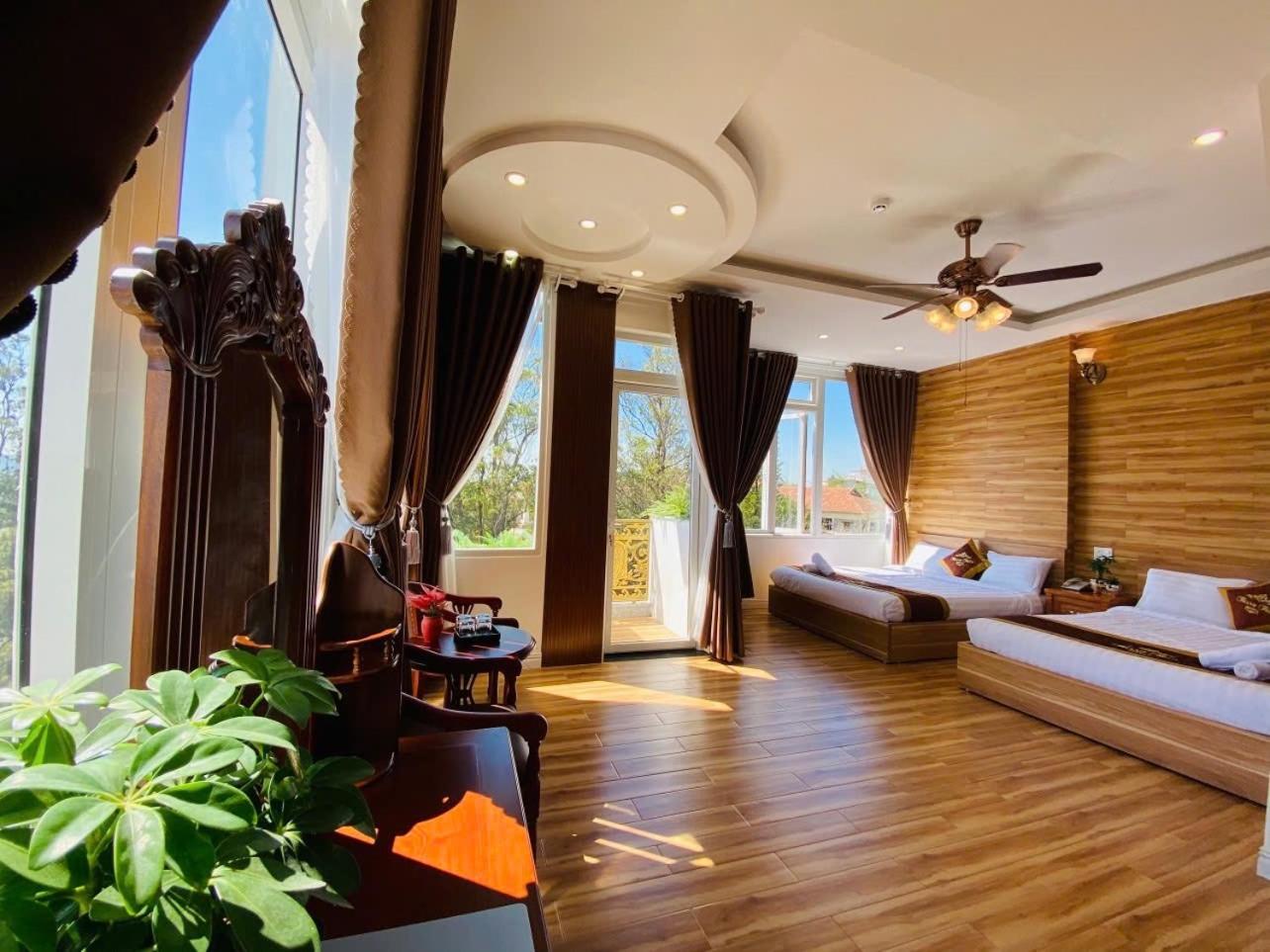 Suite with City View