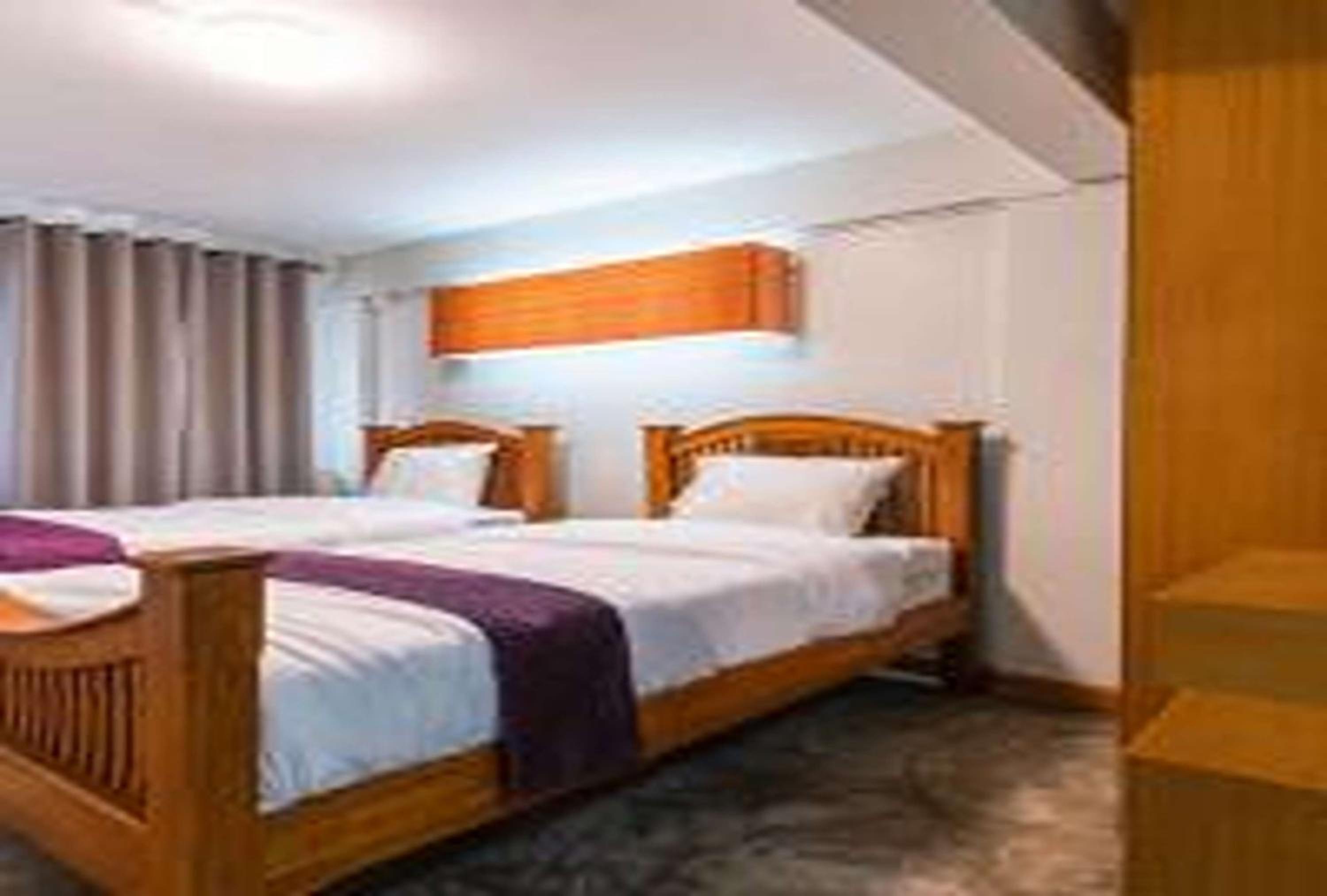 Standard Twin Room photo 3