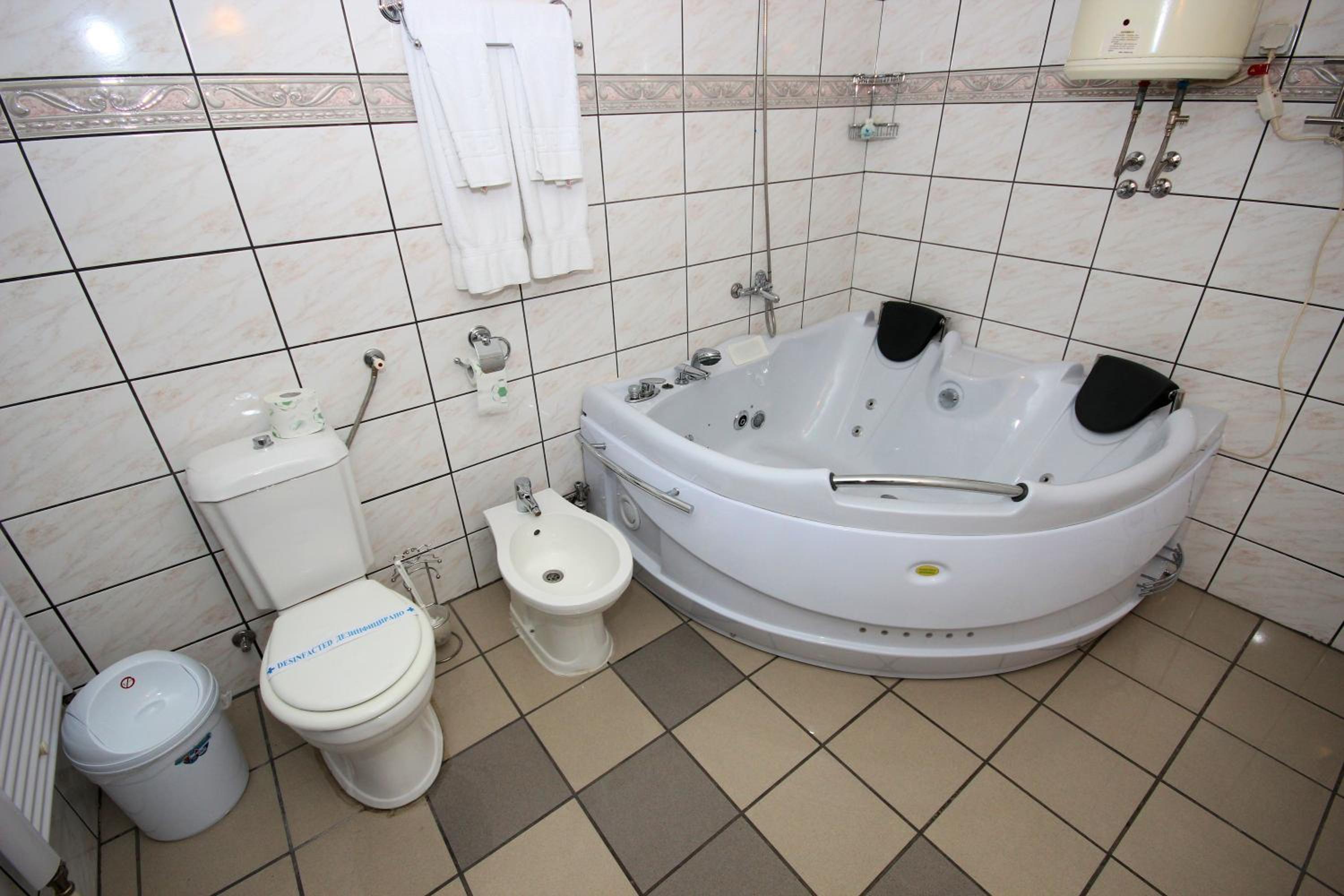 Junior Deluxe Suite - Photo 6