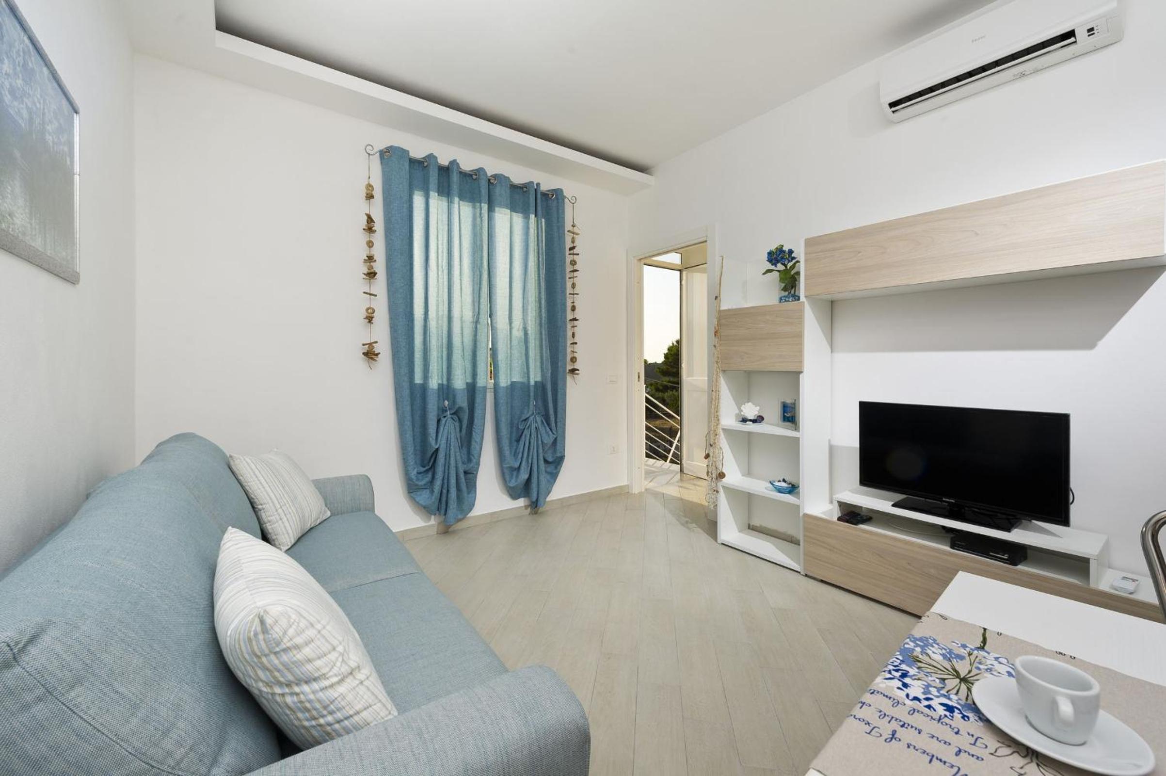 Holiday Home Ground - Floor