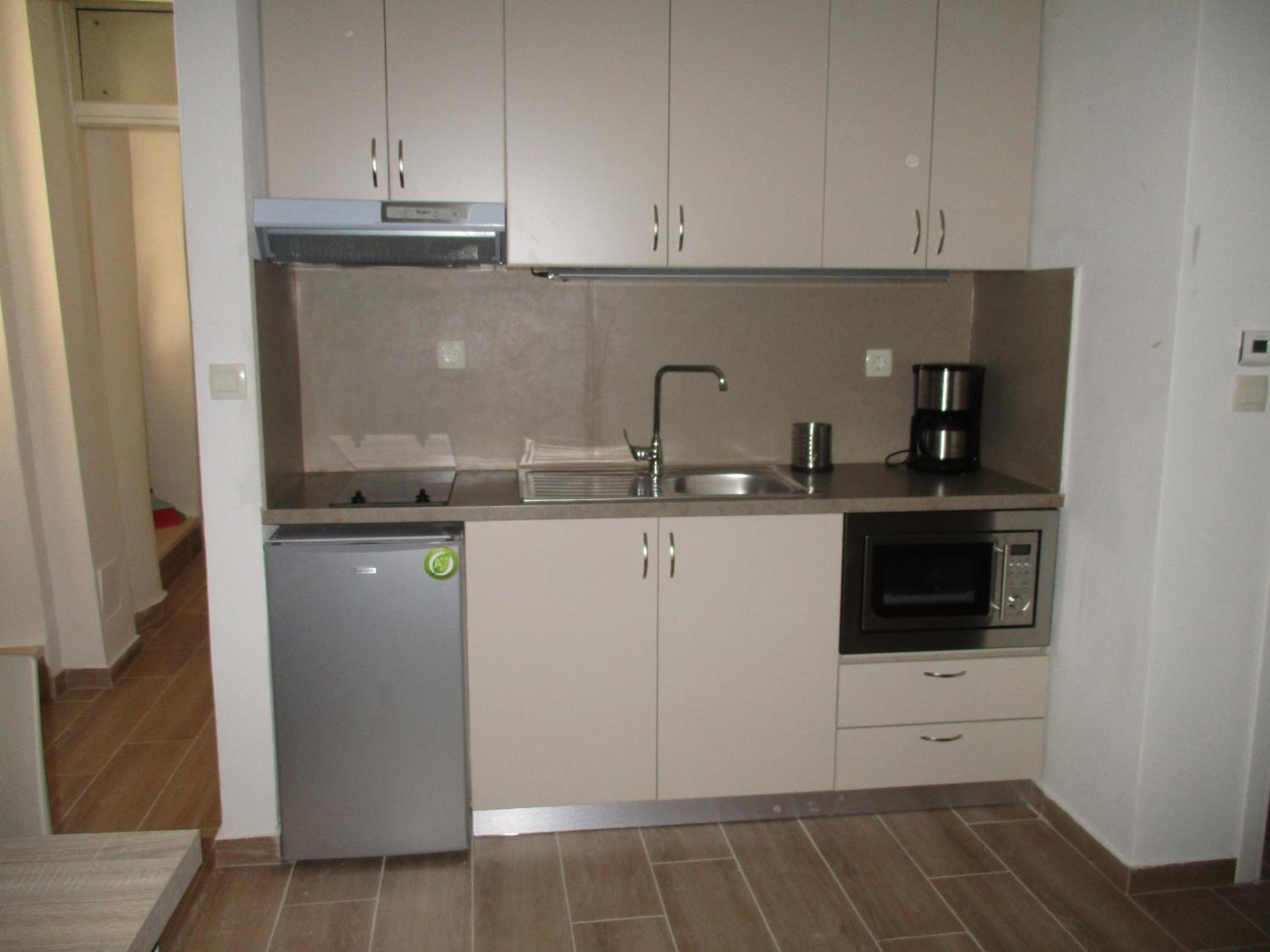 One-Bedroom Apartment photo 3