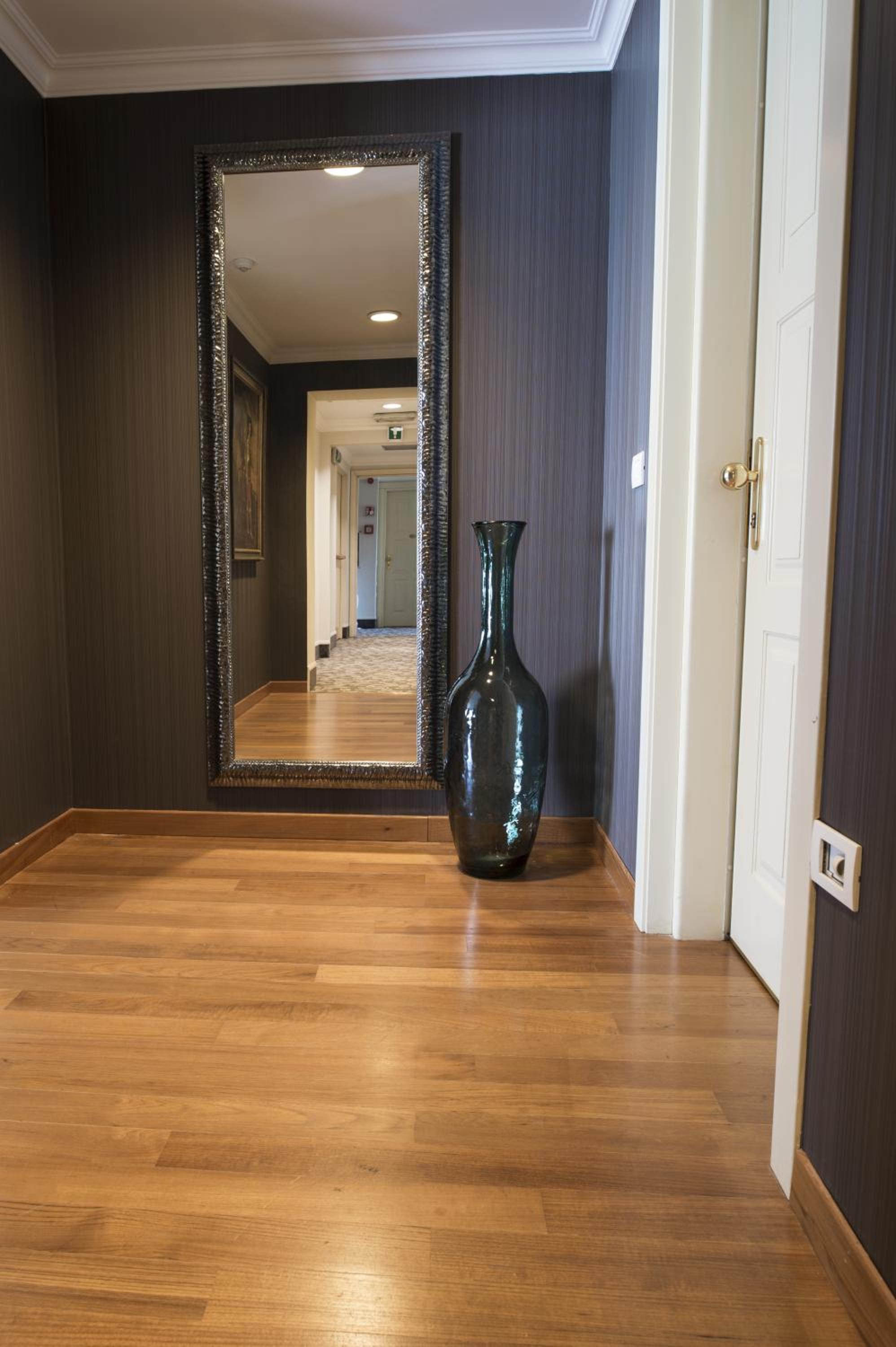 Suite - Photo 4