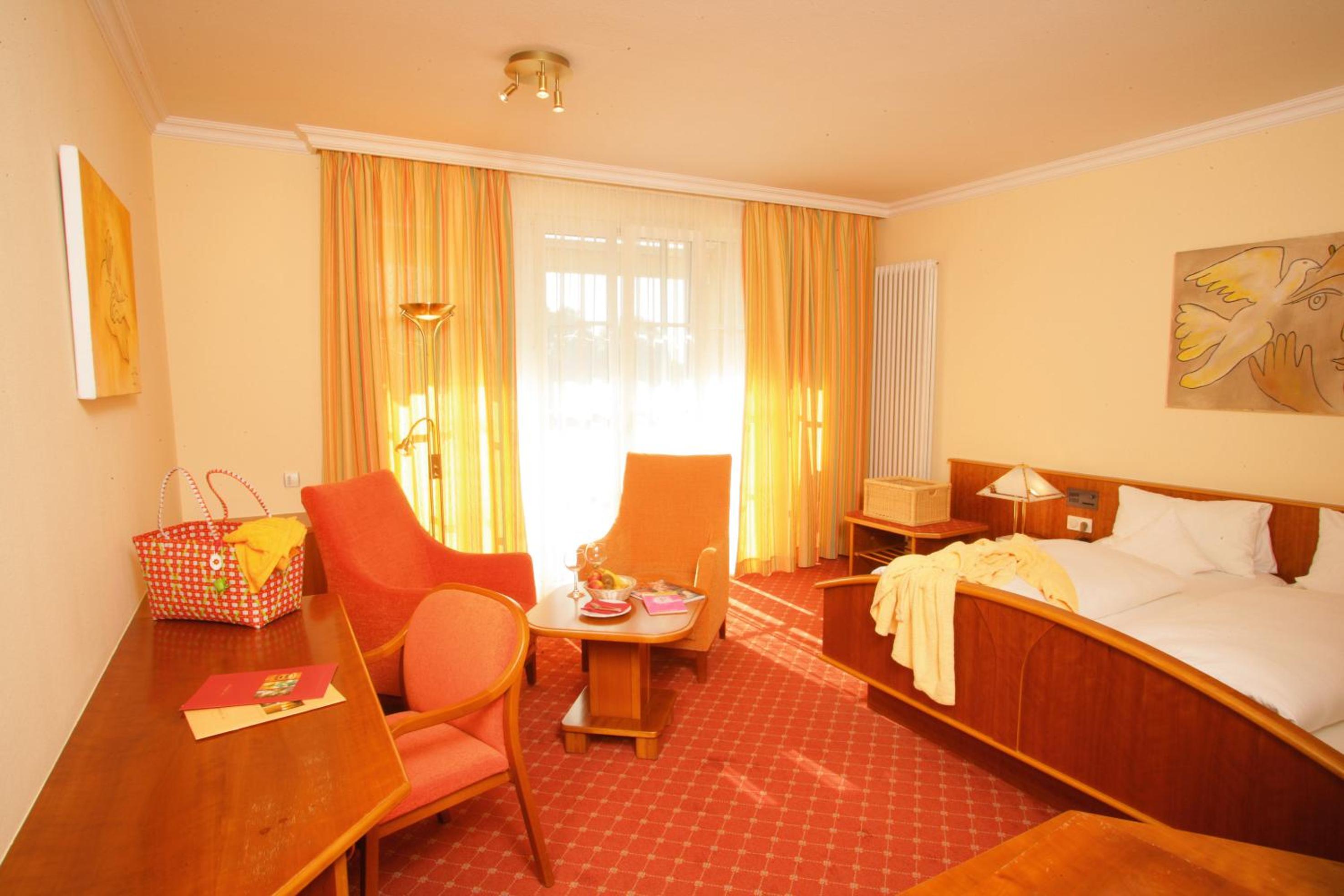 Standard Double Room photo 2