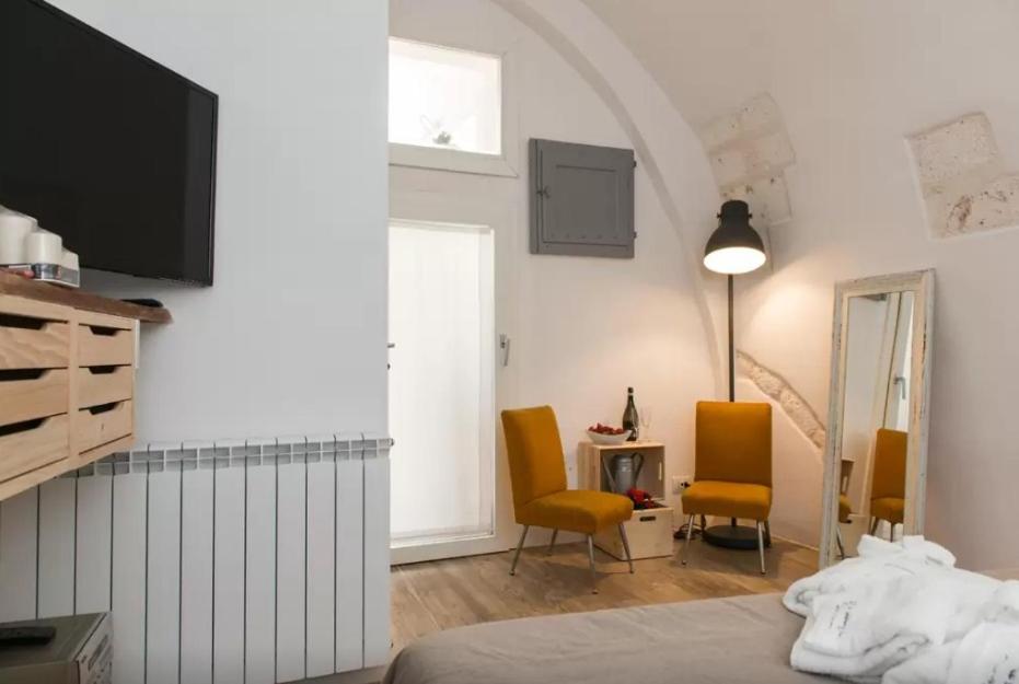 One-Bedroom Apartment - Split Level - Photo 51