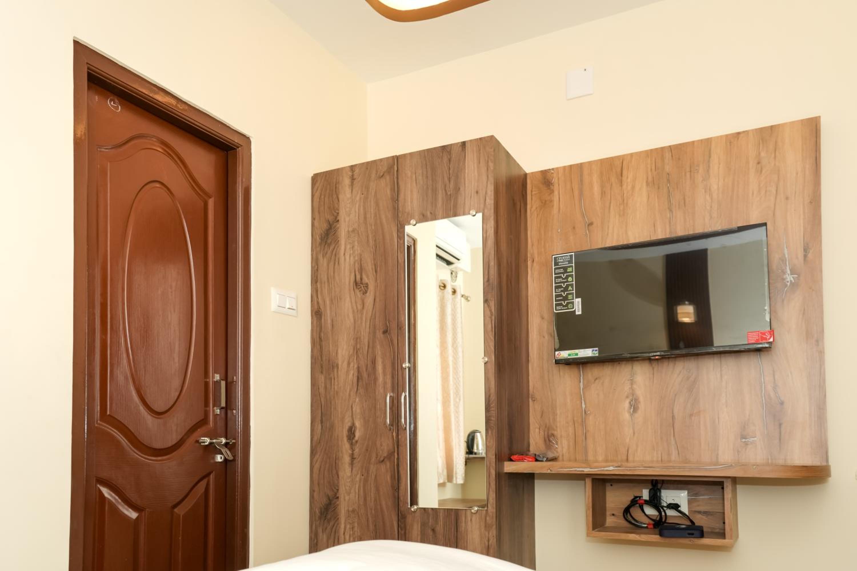 Double Room - Photo 1