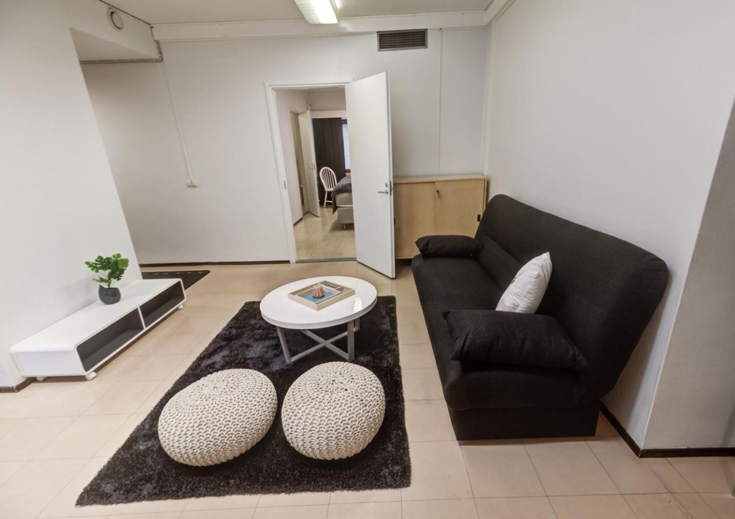 One-Bedroom Apartment - 4 photo 3