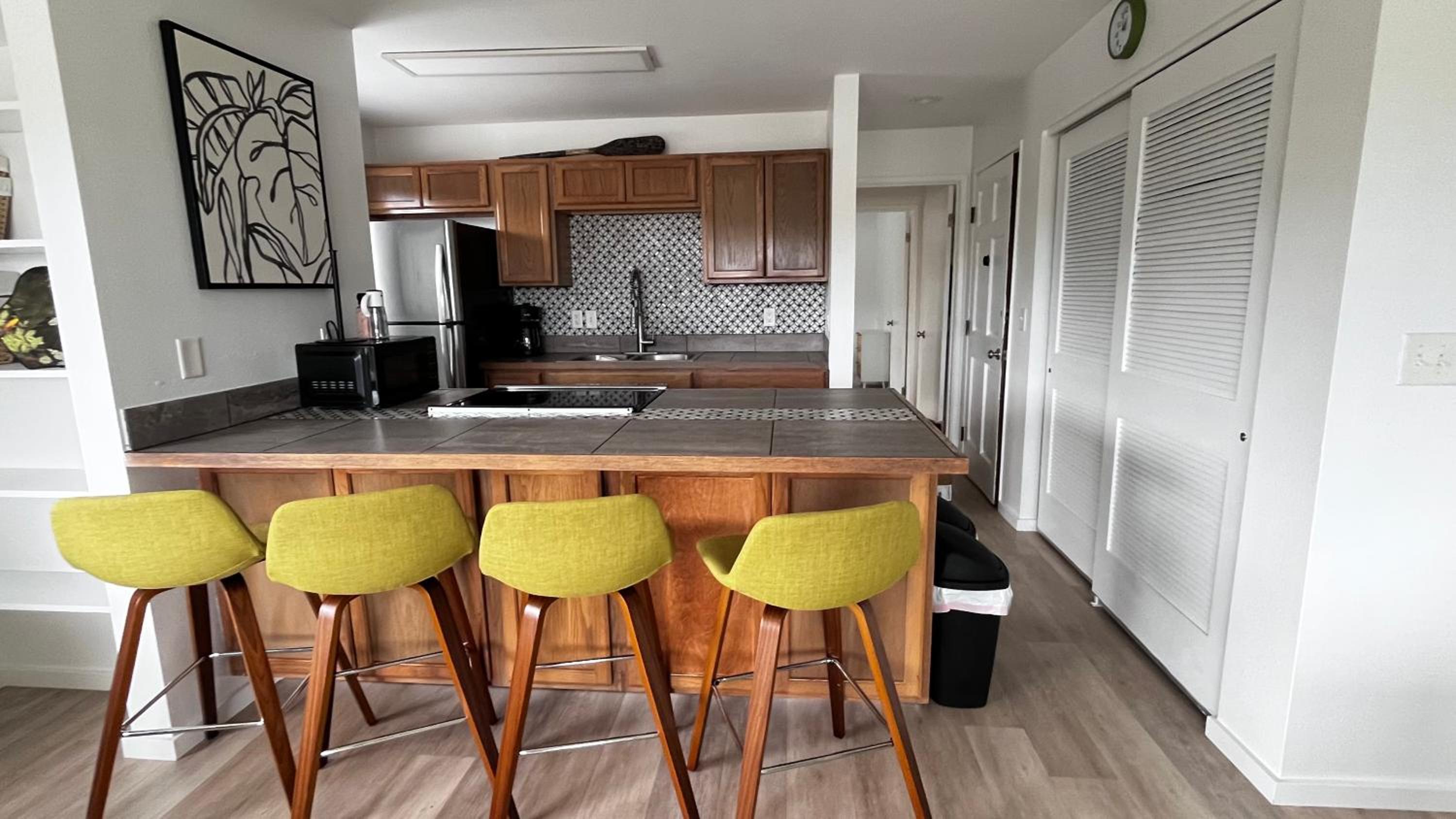 Apartment photo 2